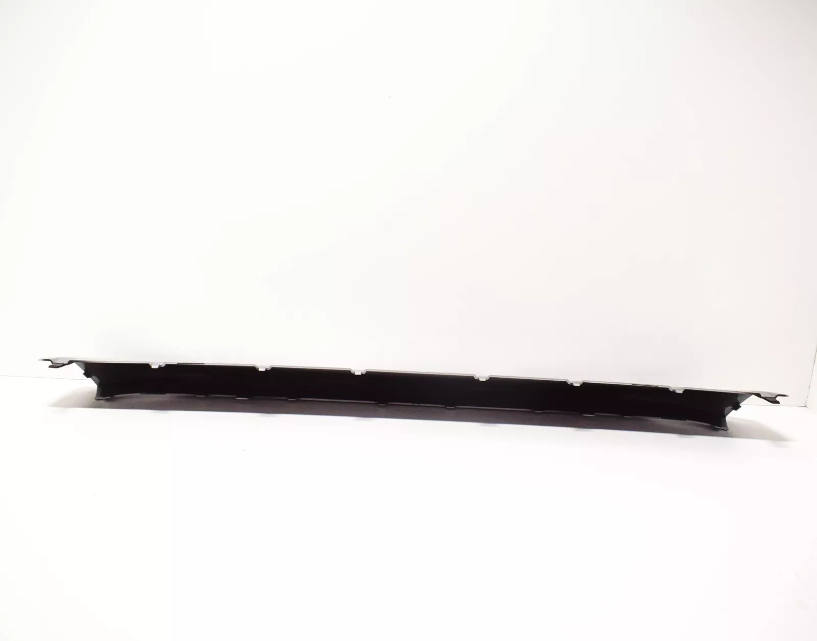 NEW BMW X1 F48 FRONT BUMPER AIR DUCT TRIM PANEL 51117425974 7425974 2015