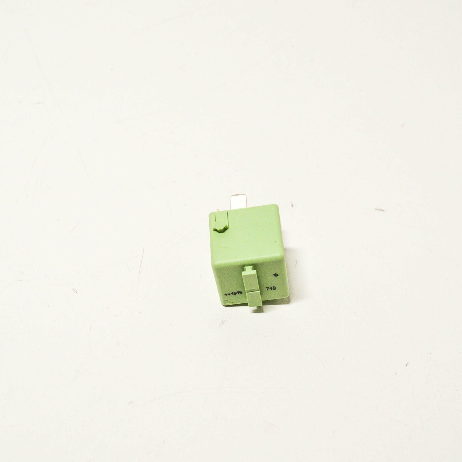 new bmw cmsp e23 e24 e28 relay make contact white green 8373700 61368373700