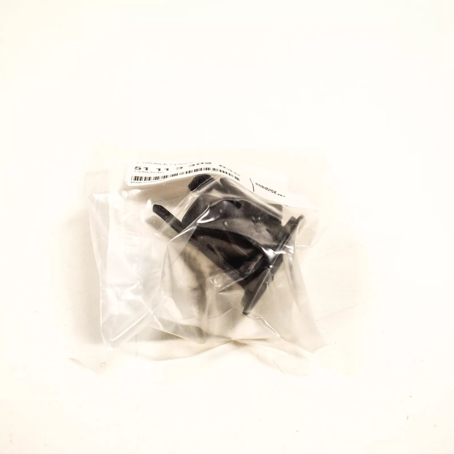 NEW BMW X3 E83 FRONT RIGHT PDC SENSOR MOUNT BRACKET 51113402846 ORIGINAL