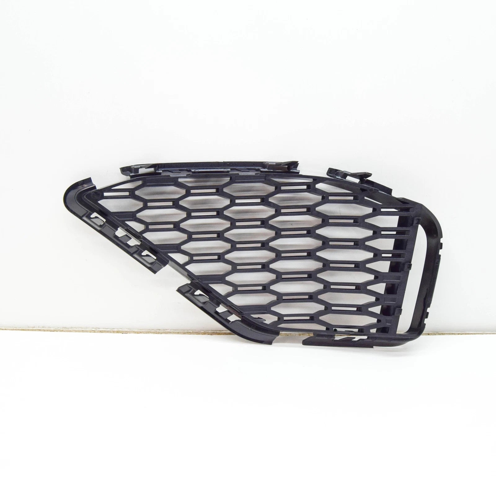 NEW BMW 8 CABRIO G14 FRONT BUMPER LEFT GRILLE 8074783 51118074783 ORIGINAL