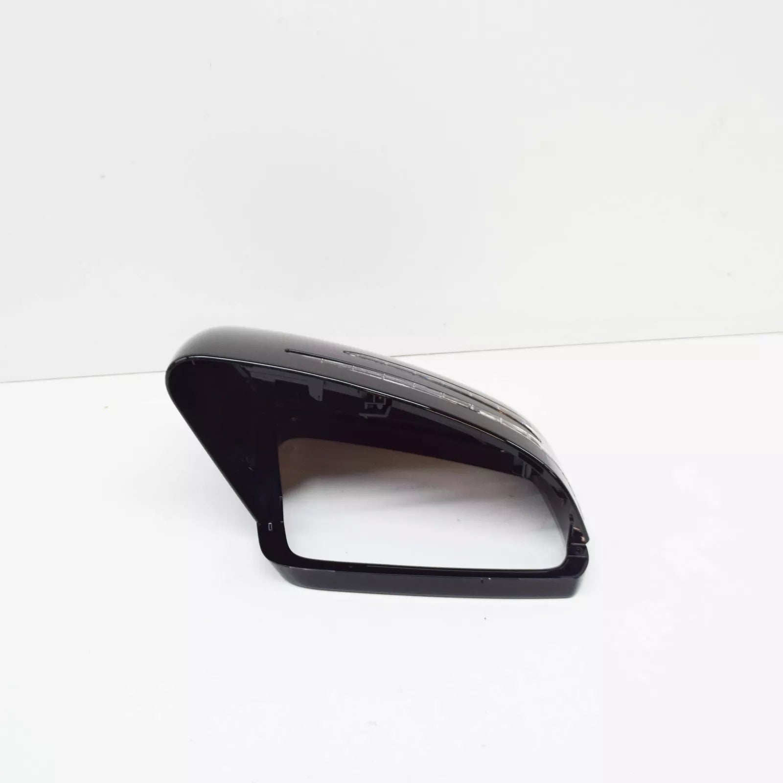 NEW MERCEDES-BENZ B-CLASS W246 LEFT WING MIRROR COVER A24681101009696