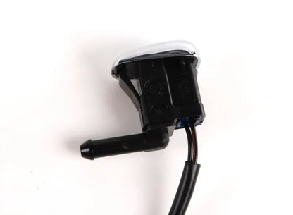 NEW BMW X5 E53 FRONT WINDSHIELD WASHER NOZZLE 8380122 61668380122 ORIGINAL