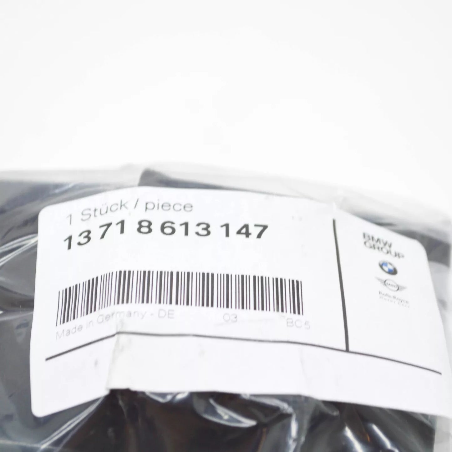 NEW BMW 5 G30 ENGINE AIR INTAKE HOSE DUCT 13718613147 ORIGINAL