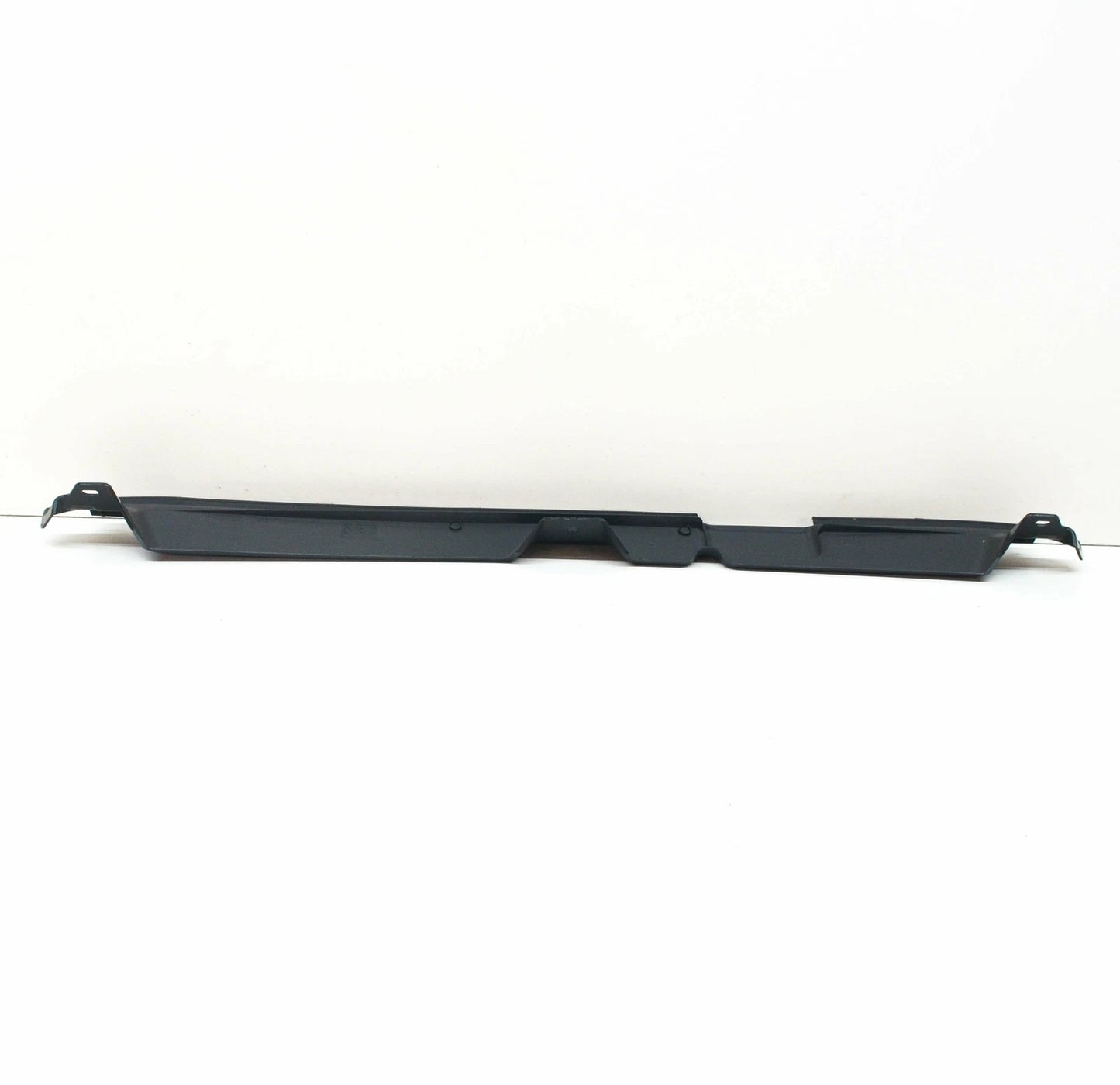 NEW MB GLC COUPE C253 FRONT TOP GRILLE TOP DUCT PLATE A2538808501