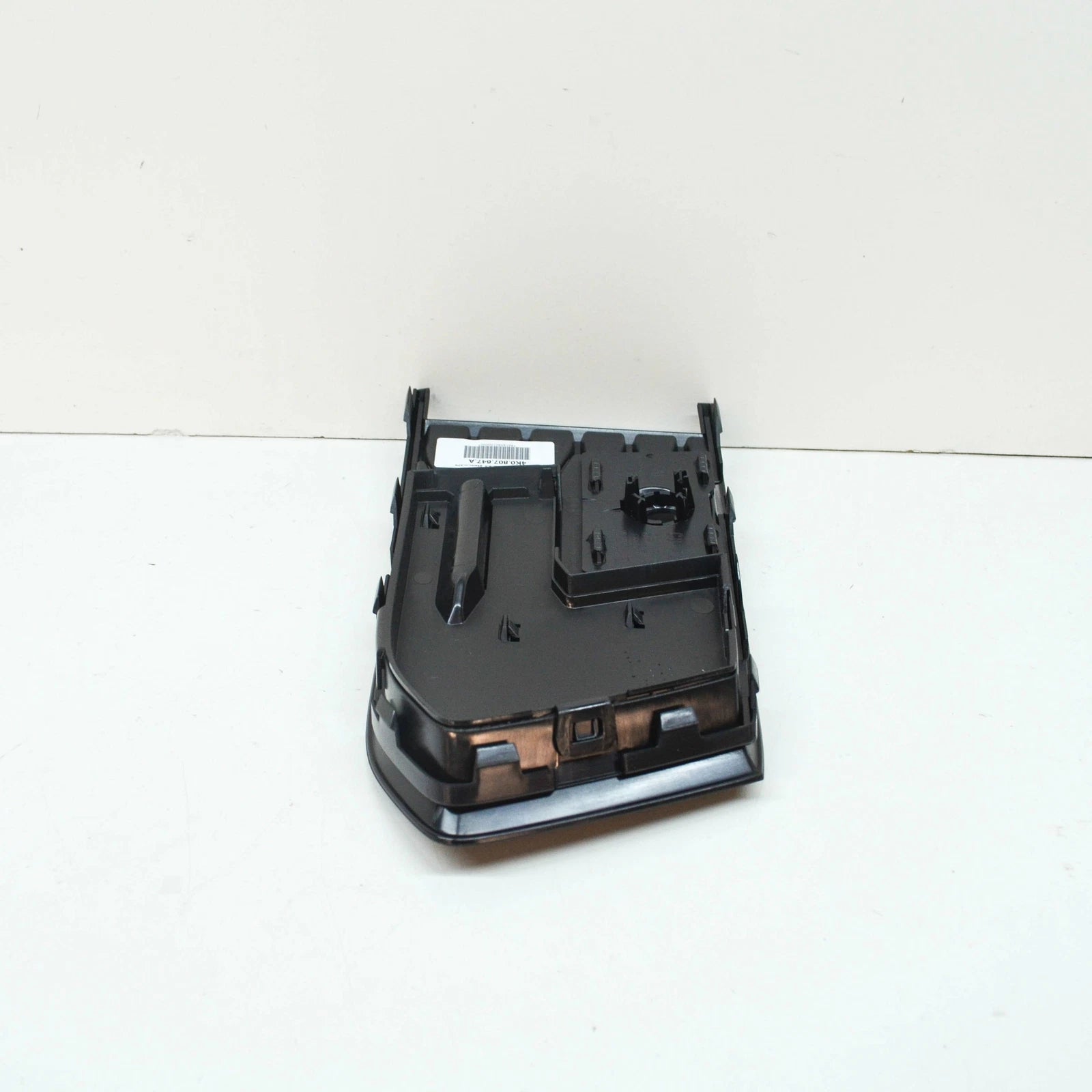 NEW AUDI A6 C8 FRONT BUMPER LEFT GRILLE 4K0807647A9B9