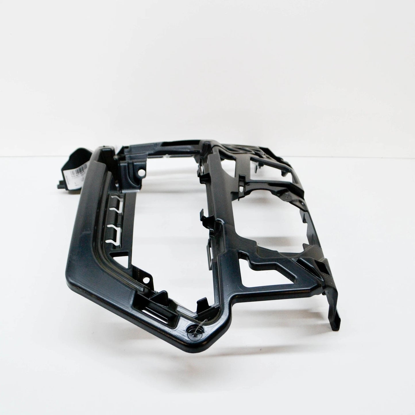 NEW VW GOLF MK7 FRONT RIGHT BUMPER BRACKET 5G0807724B