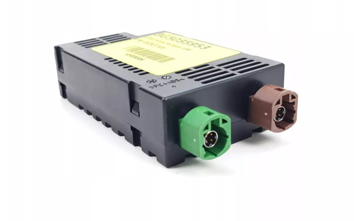 NEW VW ARTEON USB DISTRIBUTOR / INTEGRATED VOLTAGE CONVERTER 3G5035953 ORIGINAL