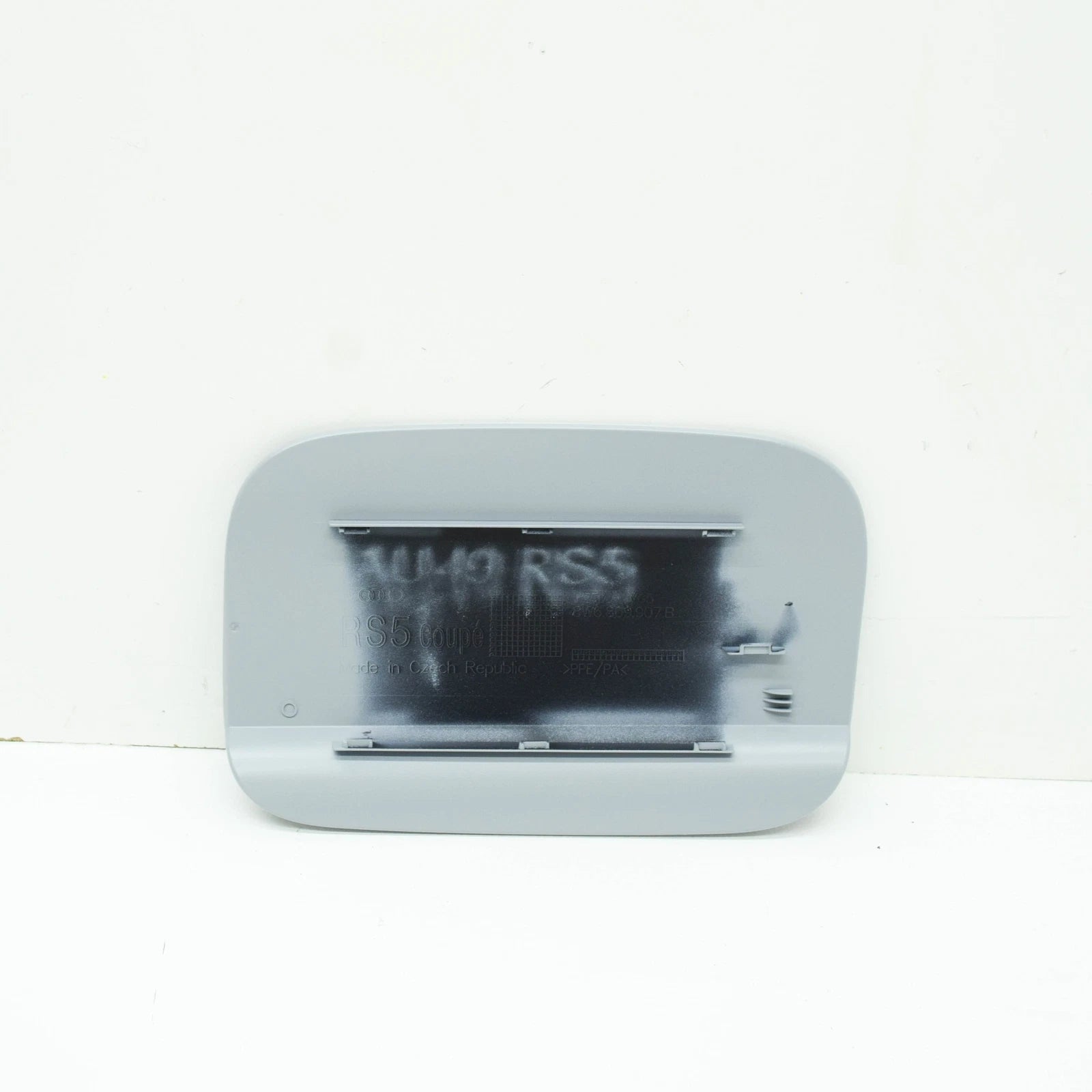 NEW AUDI A5 SPORTBACK F5 FUEL FILLER DOOR 8W6809907B GRU 8W6809907BGRU ORIGINAL