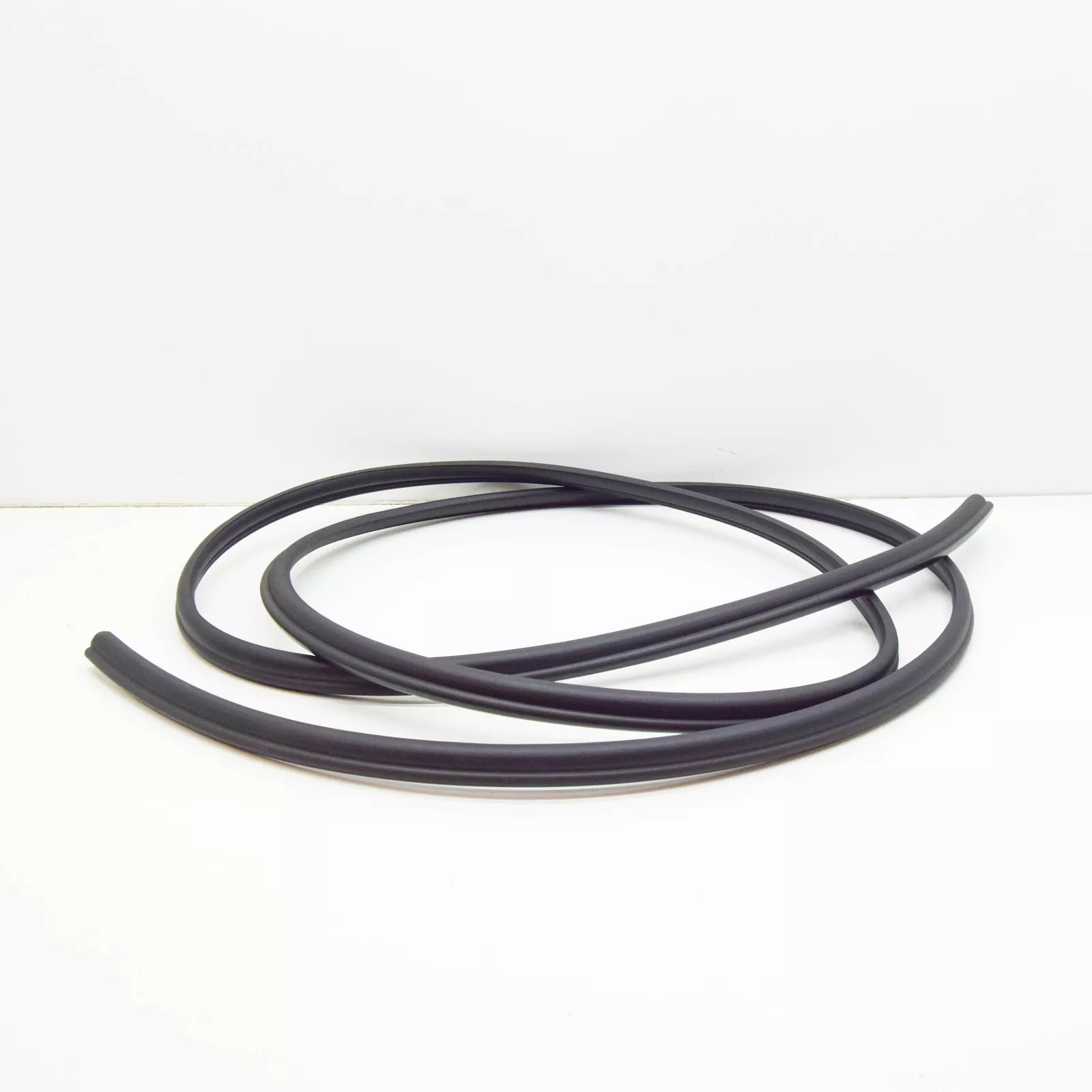 NEW VOLKSWAGEN TOUAREG 7P INNER SUNROOF GASKET SEAL 7P0877439A ORIGINAL