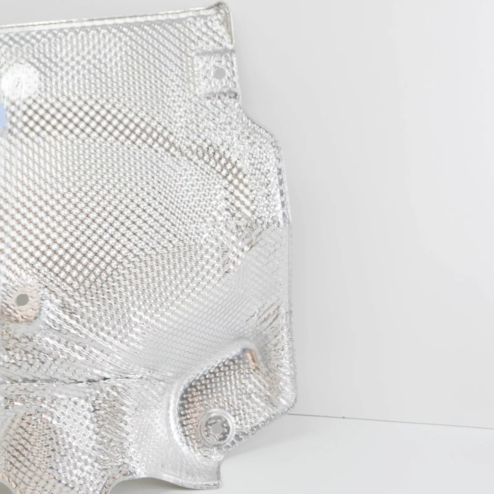 NEW BMW 3 E90 REAR RIGHT SILENCER HEAT INSULATION 51487138486 7138486 ORIGINAL