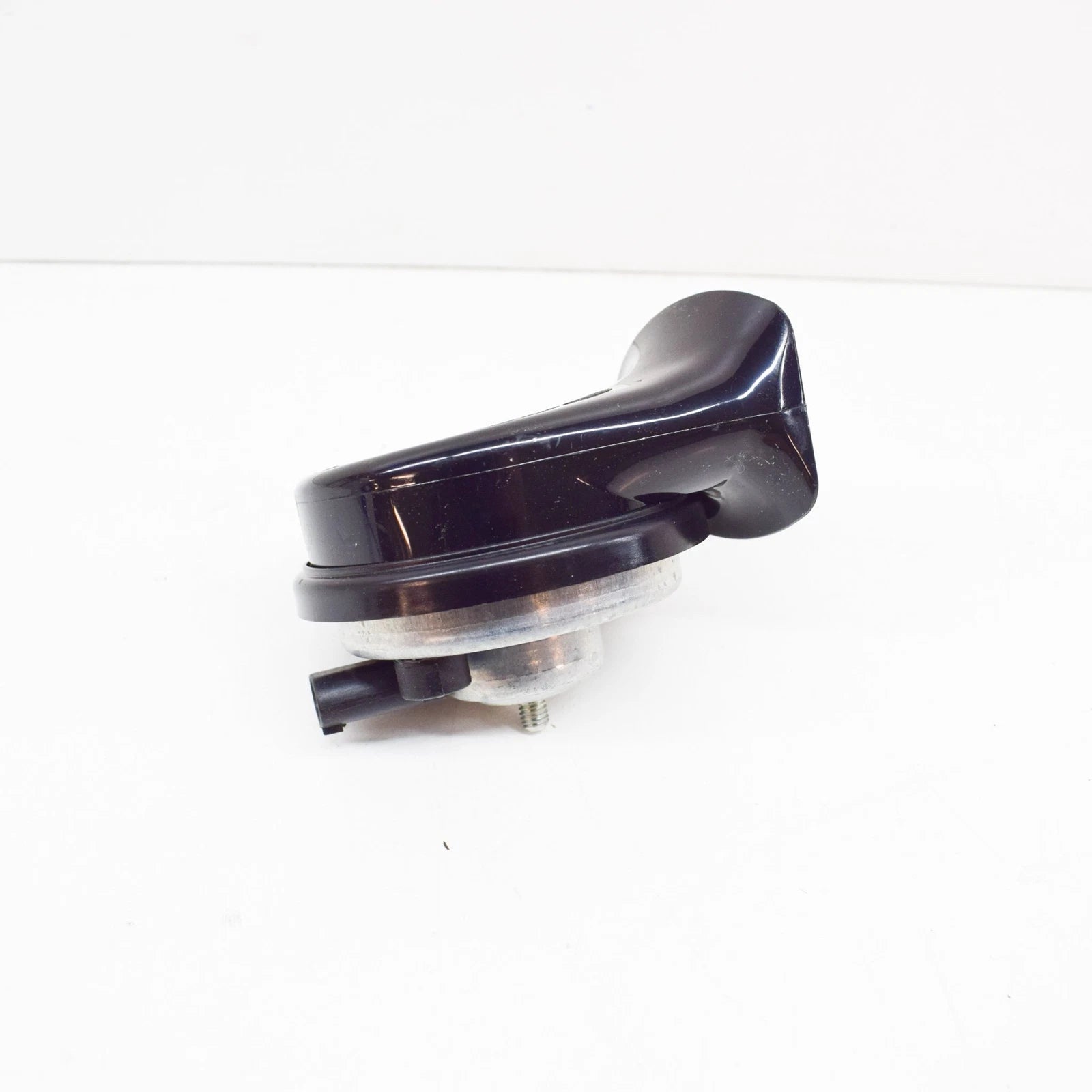 NEW BMW X5 E53 HIGH TONE HORN SIGNAL 61338387347 8387347 ORIGINAL