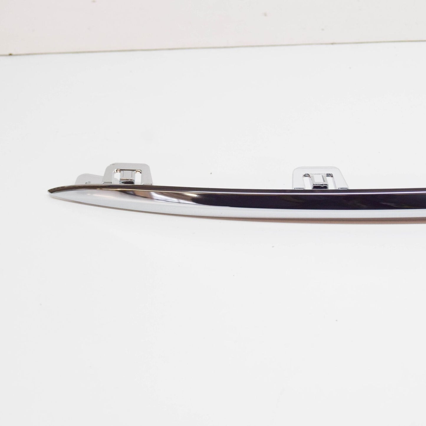 NEW MERCEDES-BENZ C W205 REAR LEFT BUMPER MOLDING A2058850521 ORIGINAL