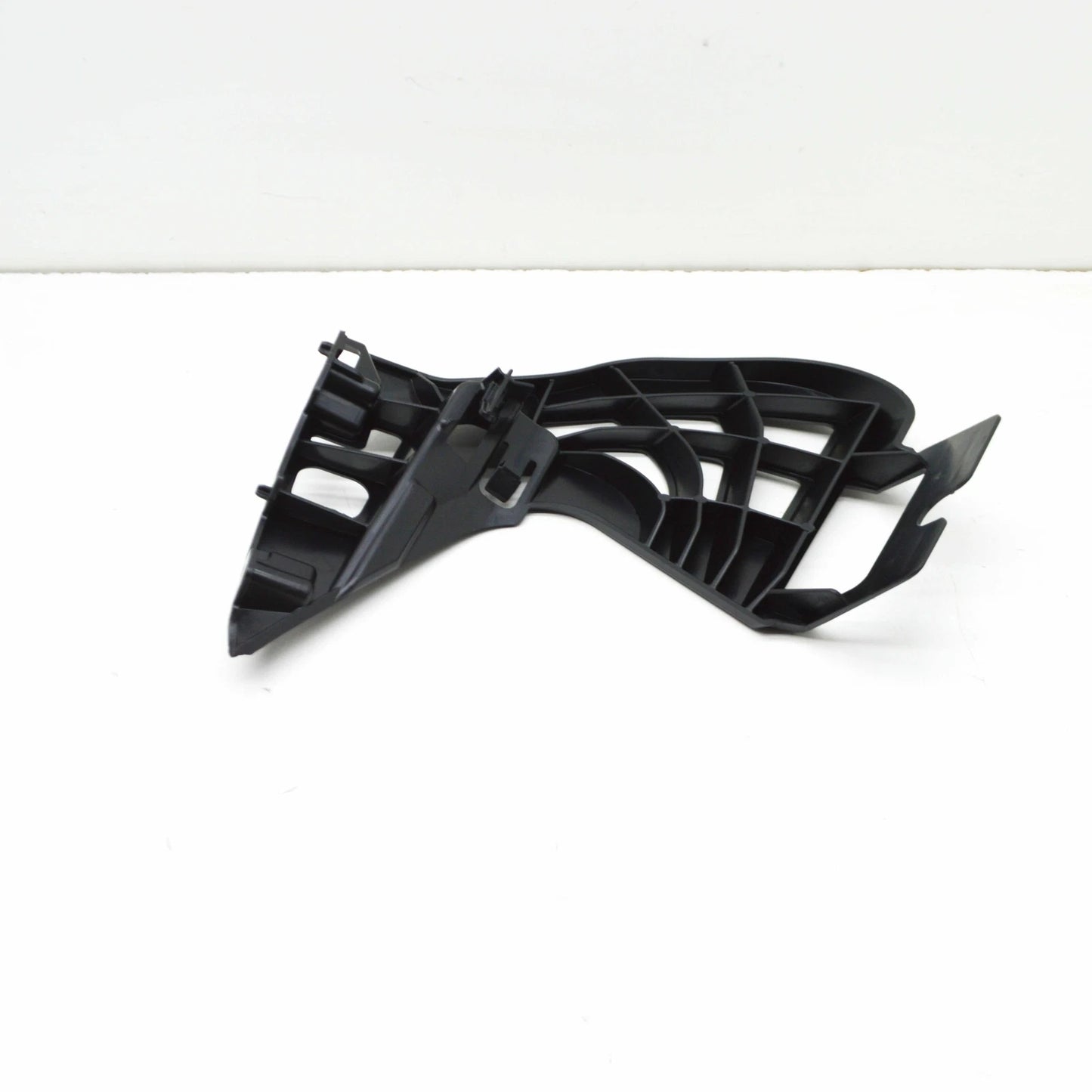 NEW BMW 5 G30 FRONT LEFT BUMPER BRACKET 51117385347 7385347 ORIGINAL