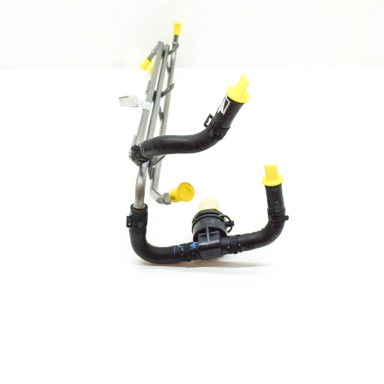 NEW VW BEETLE 9C FEED-RETURN FUEL LINE 038130308M ORIGINAL