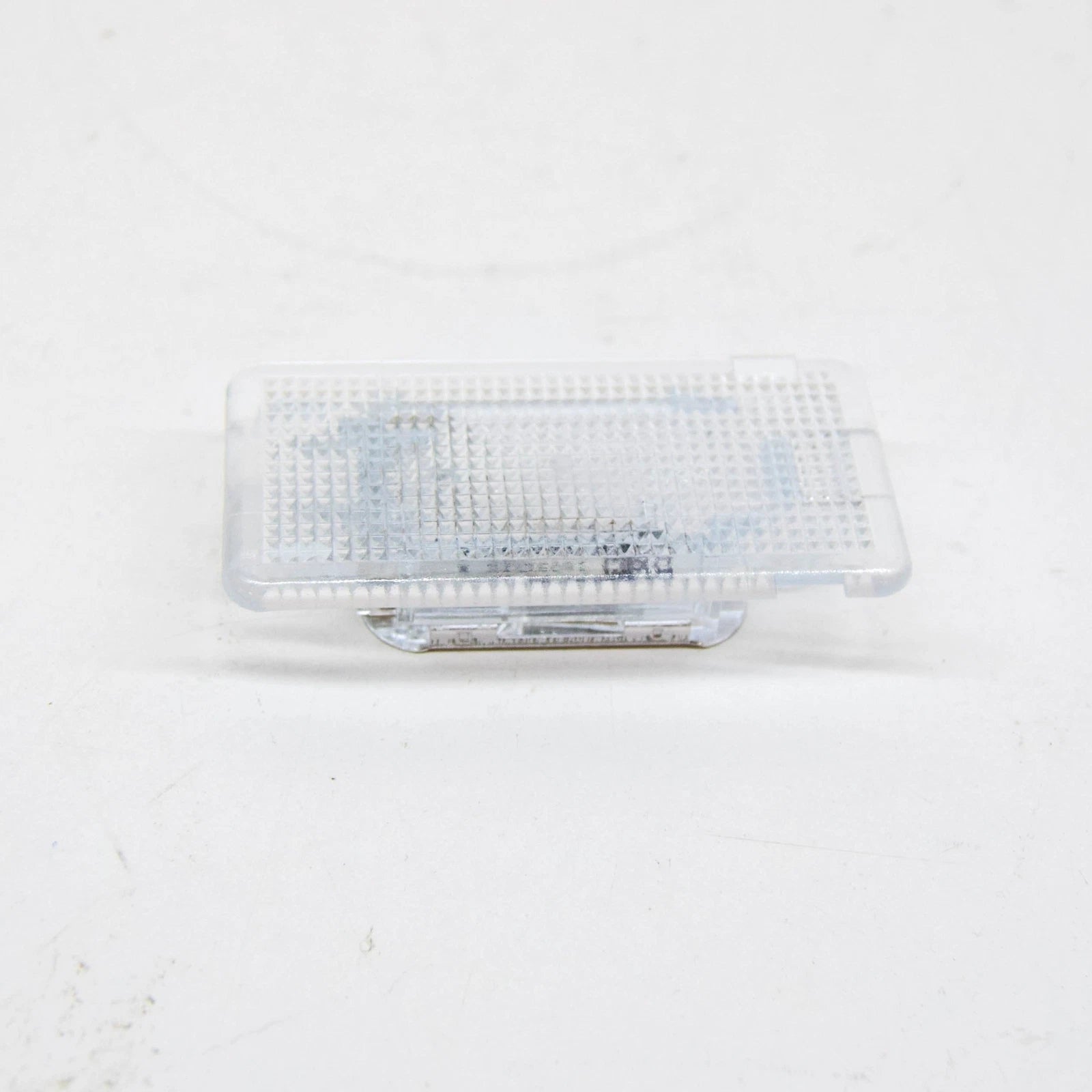 NEW BMW 5 E39 INTERIOR LIGHT LAMP 63318371631 8371631 ORIGINAL