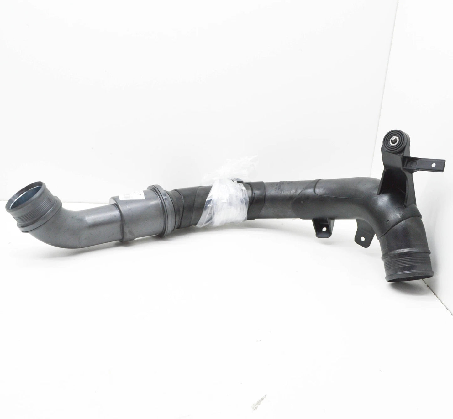 NEW VOLKSWAGEN ARTEON 3H7 CHARGE AIR TUBE 5WA145840D ORIGINAL