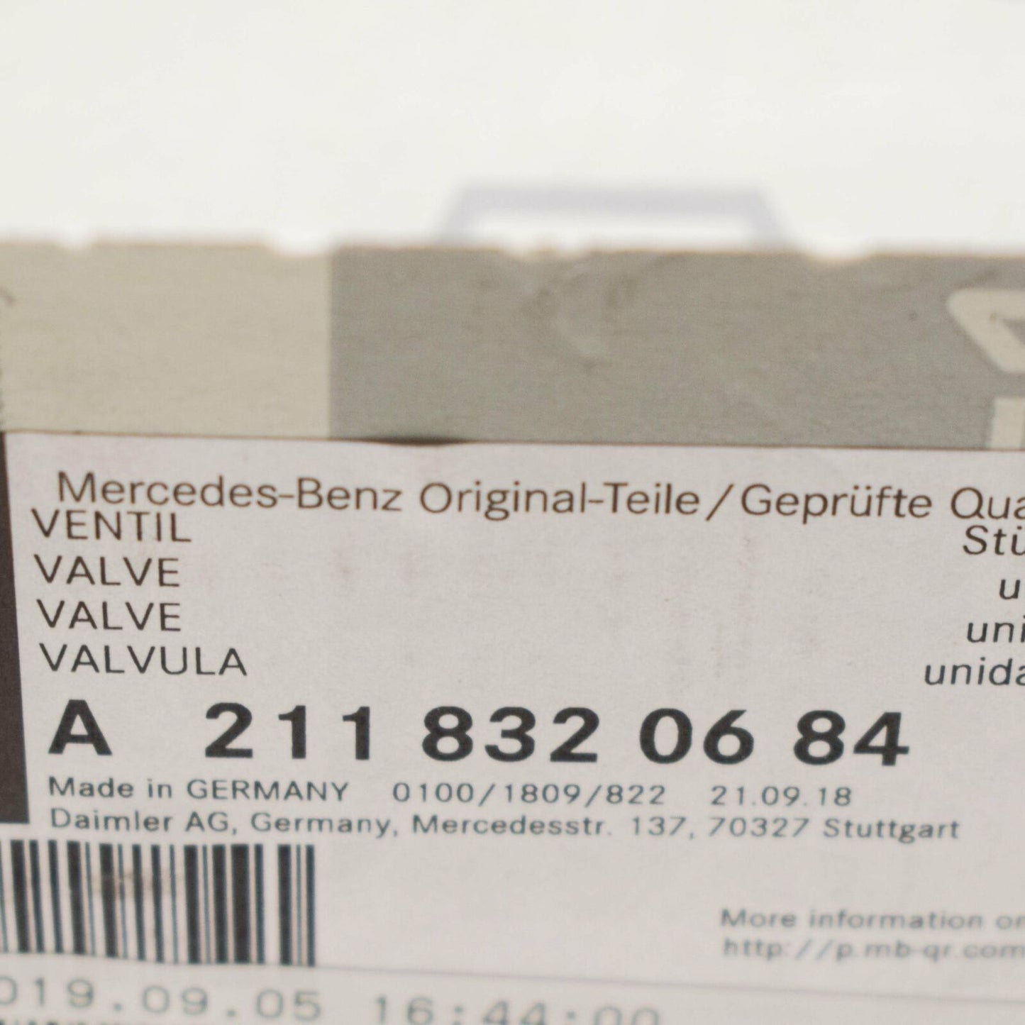 NEW MB E-CLASS W211 HEATER CONTROL VALVE SOLENOID A2118320684 ORIGINAL