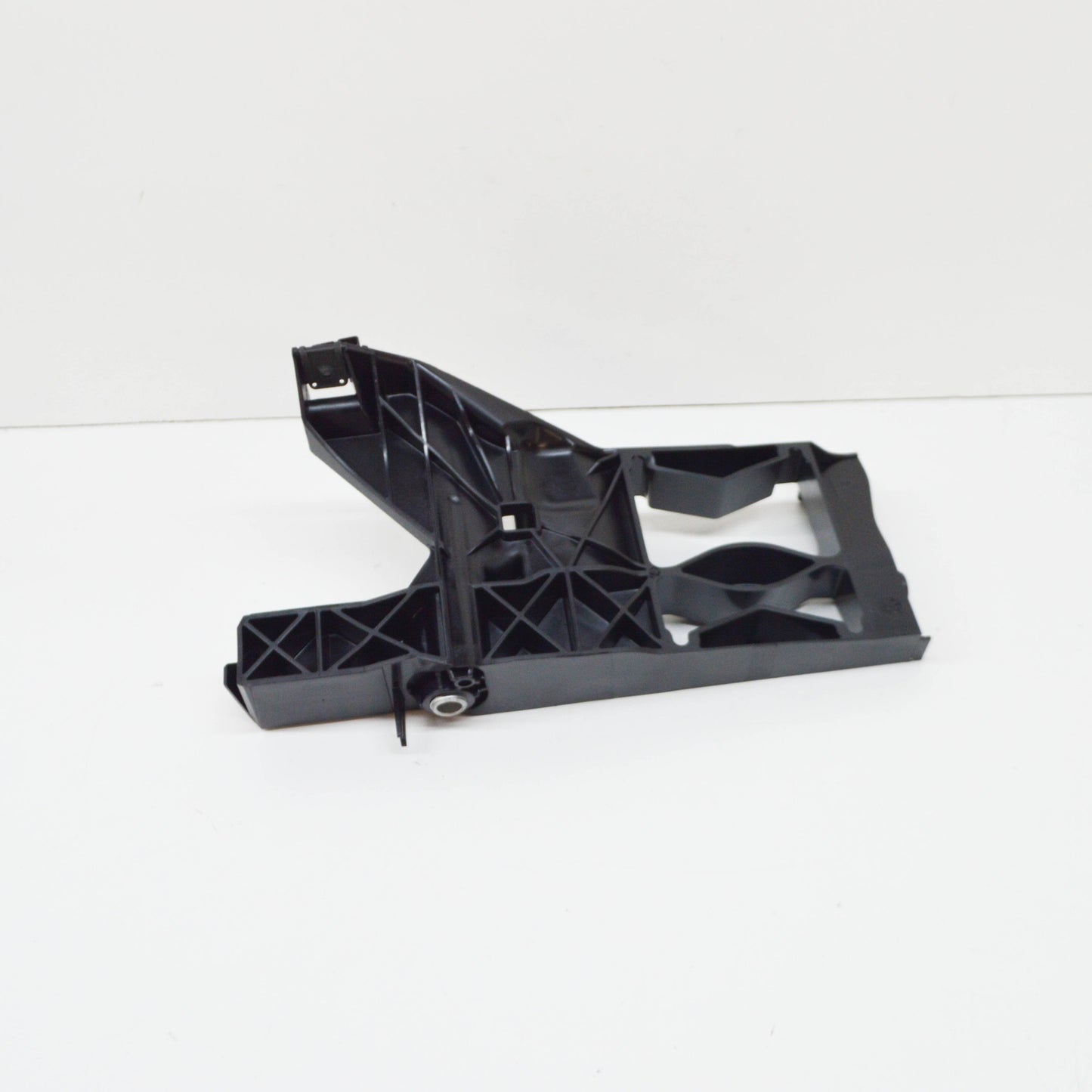 NEW AUDI A6 C7 FRONT RIGHT HEADLIGHT BRACKET 4G0805608 2013 ORIGINAL