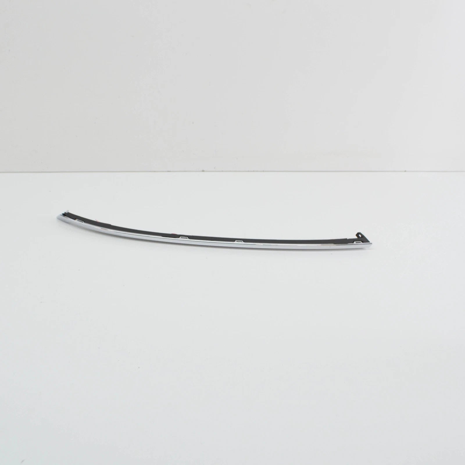 NEW VOLKSWAGEN TIGUAN AD MK2 FRONT LEFT HEADLIGHT LOWER TRIM 5NA998119A ORIGINAL