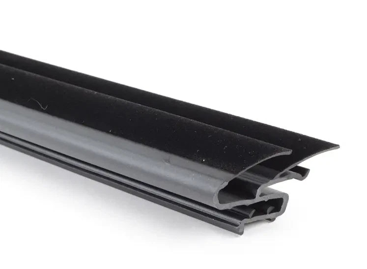 NEW BMW 5 F10 FRONT LEFT DOOR WINDOW STRIP 51337182277 7182277 ORIGINAL