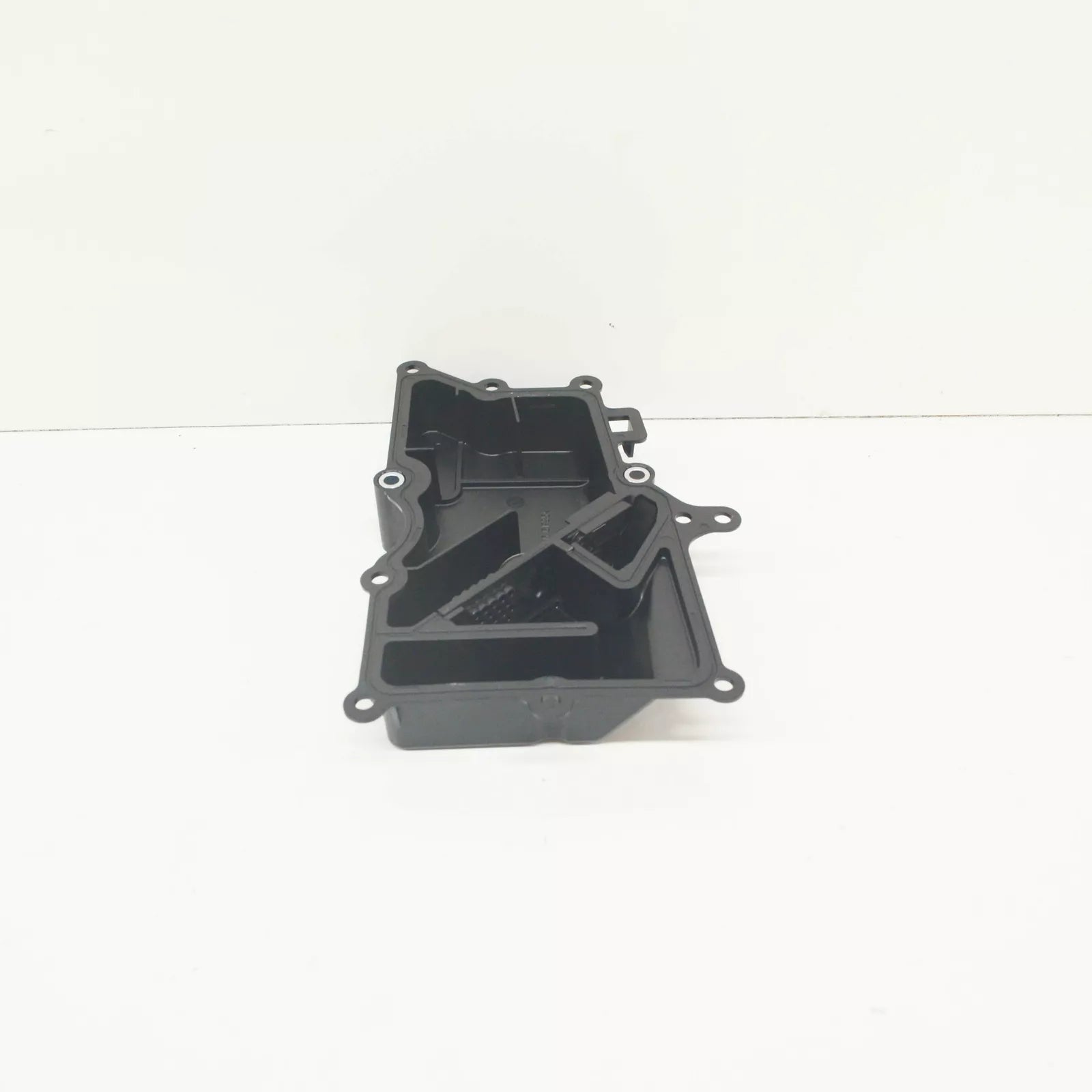 NEW VOLKSWAGEN GOLF MK7 5G OIL SEPARATOR 03F103464D