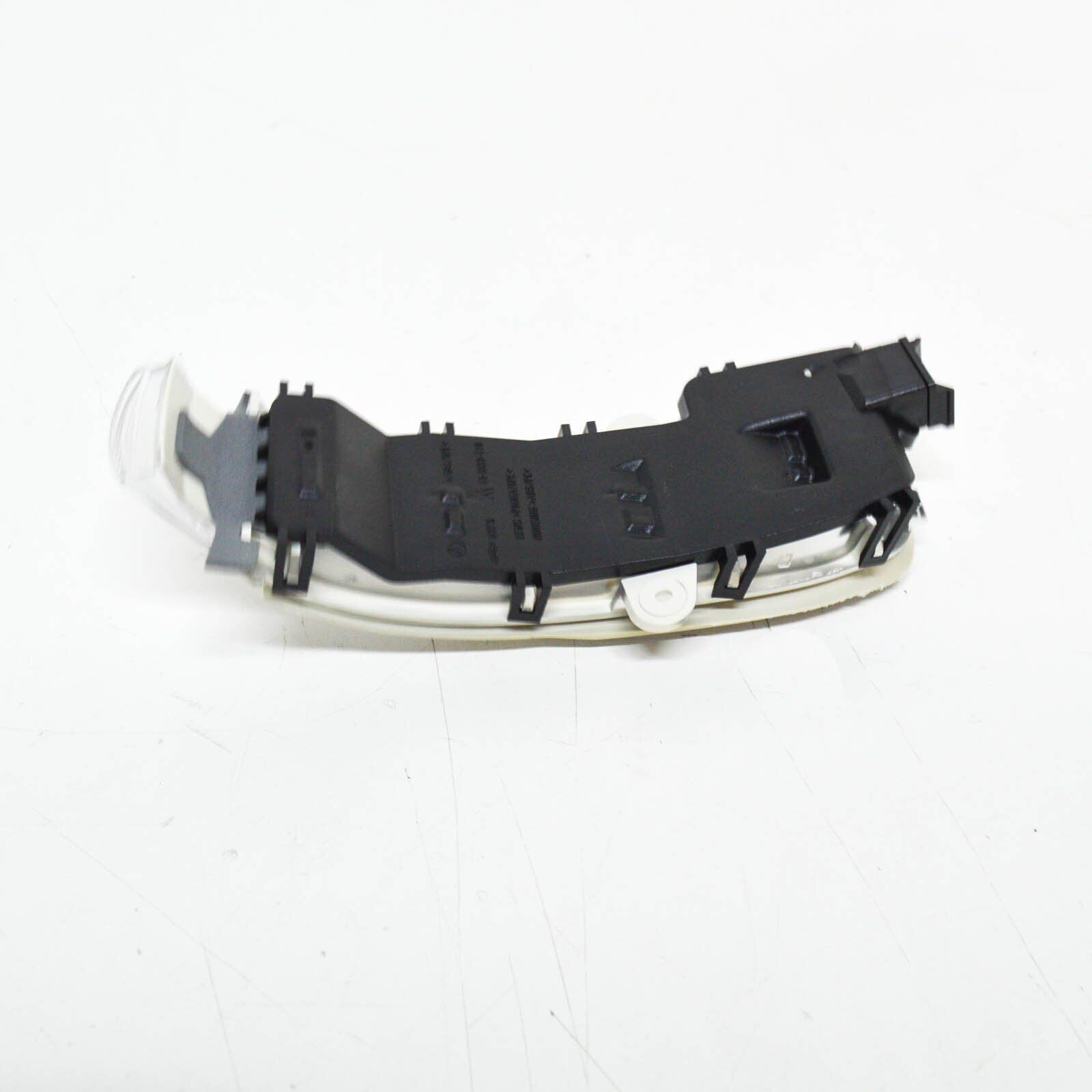 NEW MERCEDES BENZ C W203 RIGHT MIRROR TURN SIGNAL A2038201021 ORIGINAL