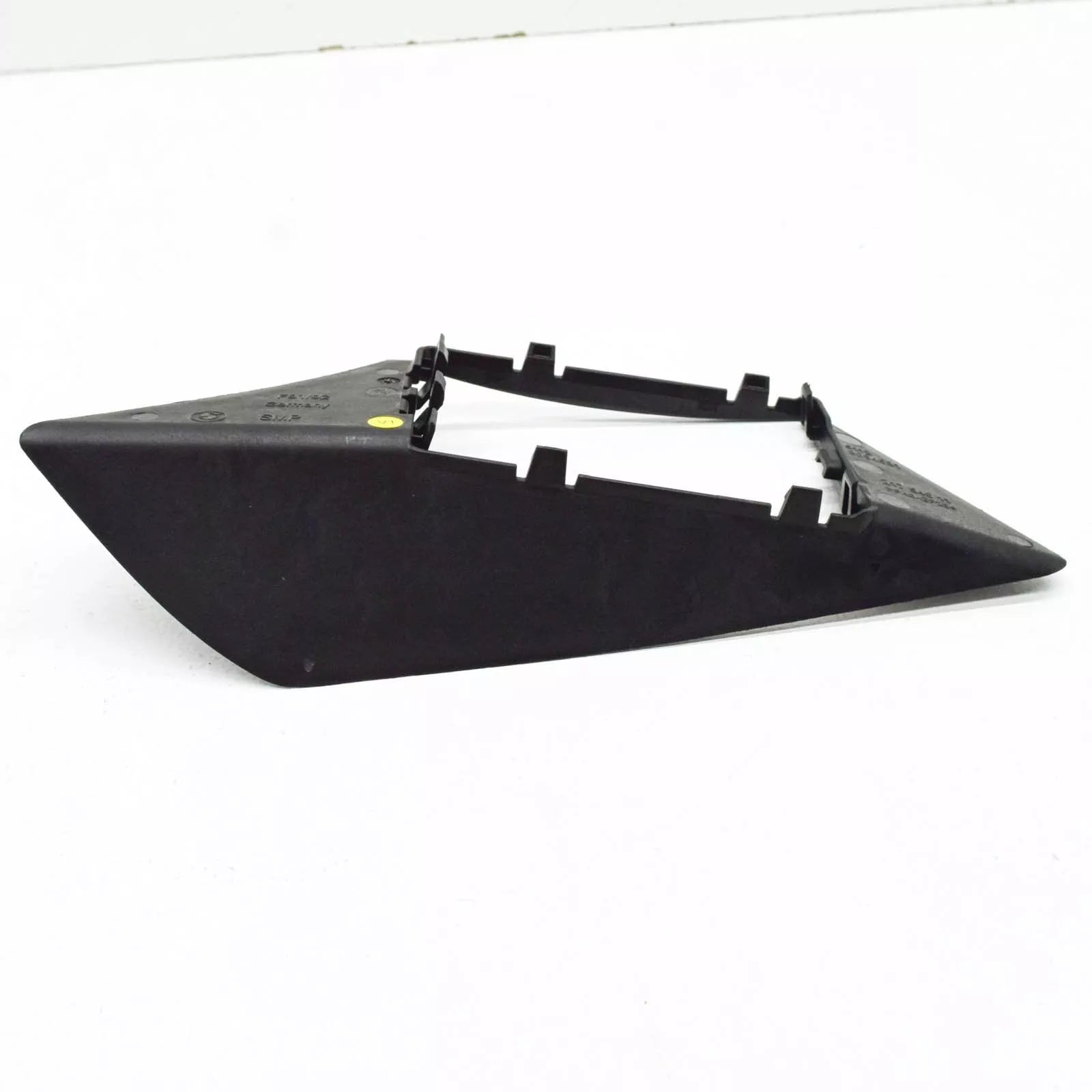 NEW BMW 8 F91 REAR LEFT BUMPER IMPACT ABSORBER 51128094531 8094531 ORIGINAL