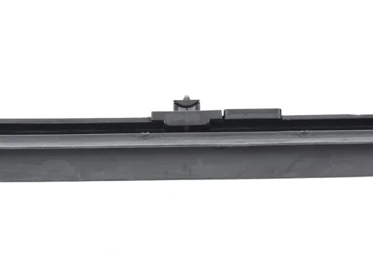 NEW MB CLS C219 REAR LEFT DOOR BOTTOM SEALING FRAME A2197300378 ORIGINAL