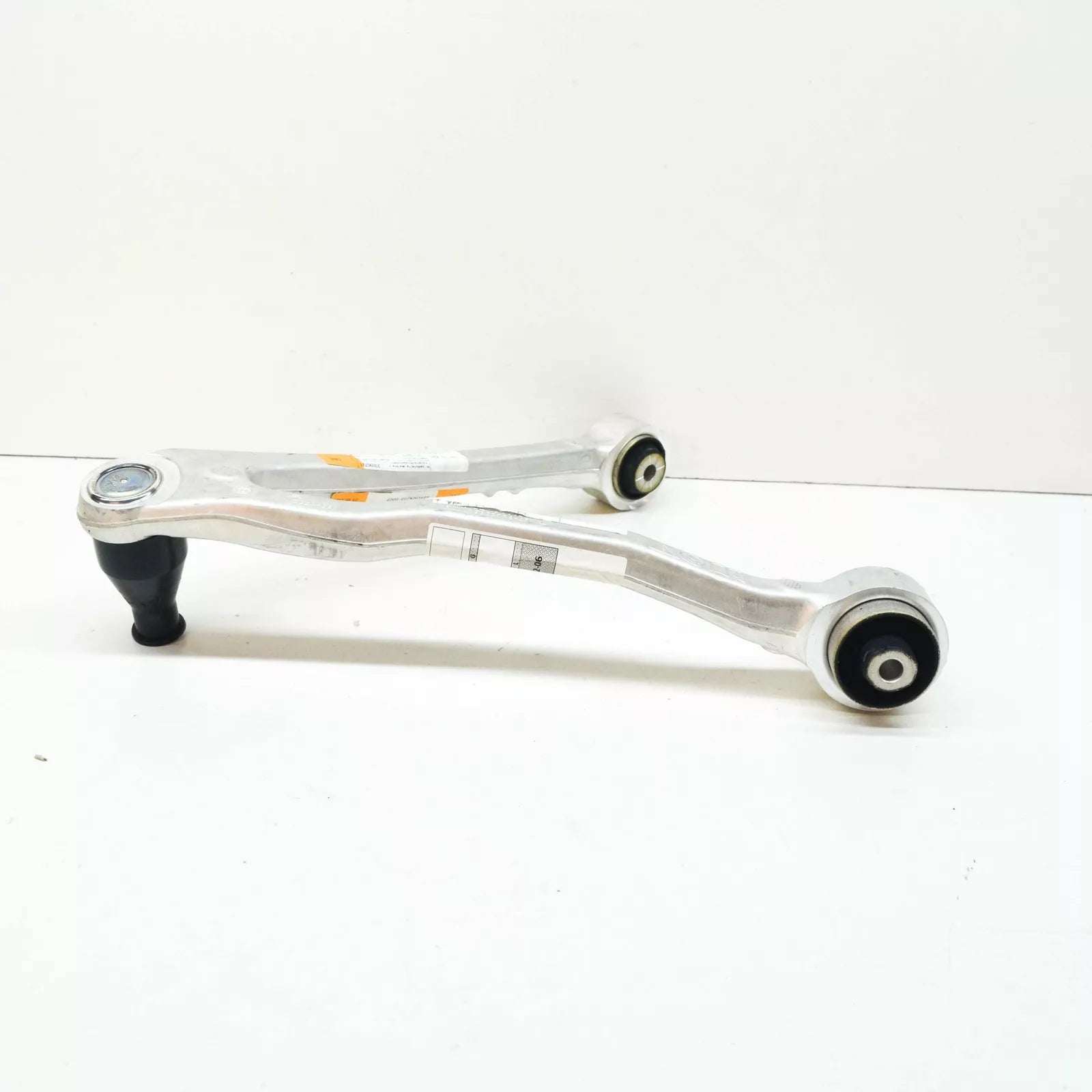 NEW BMW I3 I01 FRONT LEFT LOWER WISHBONE CONTROL ARM 31106863739 ORIGINAL