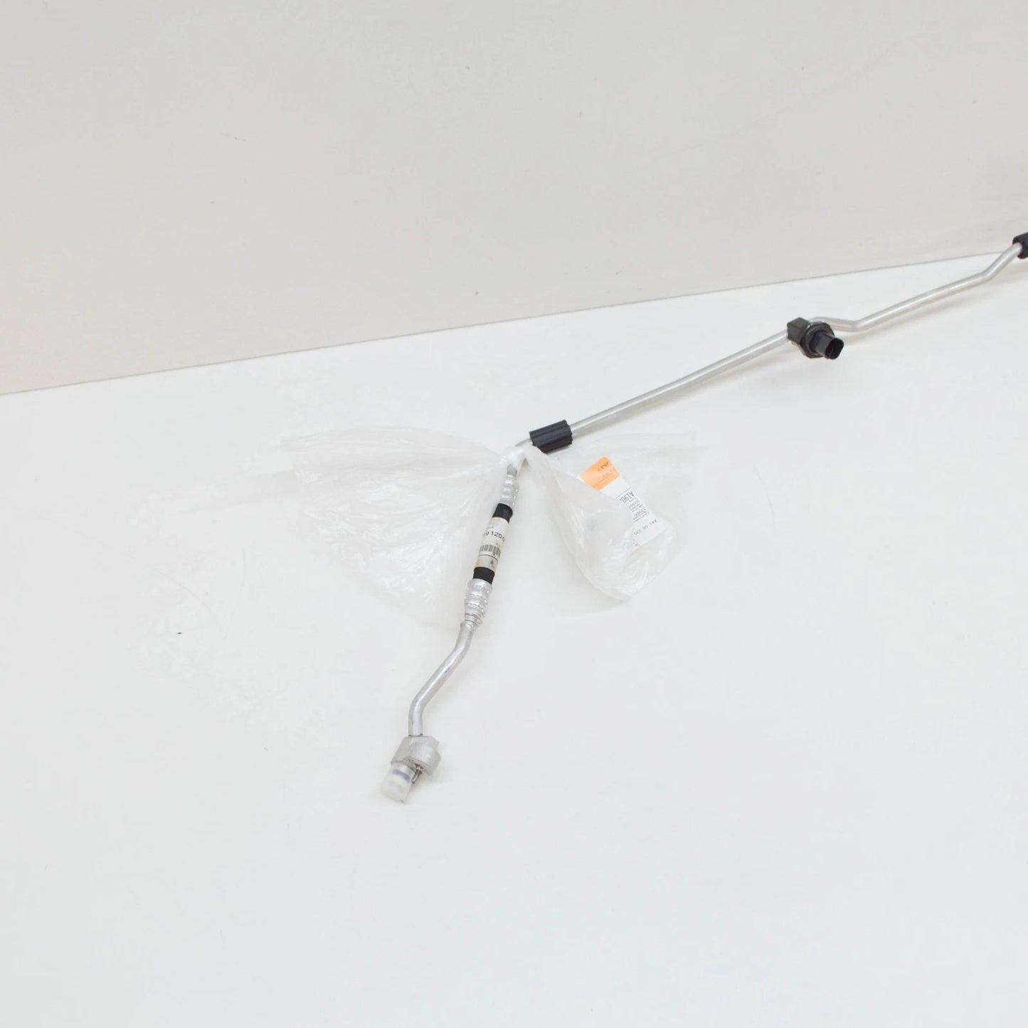 NEW BMW 5 F10 A/C HOSE 9120003 64539120003 ORIGINAL