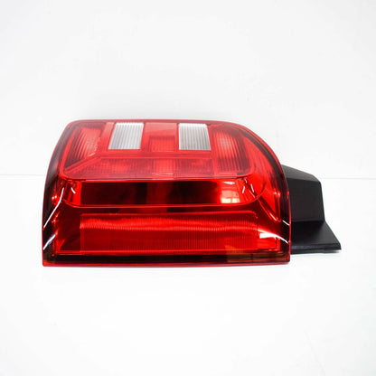 NEW VW TRANSPORTER T6 REAR RIGHT SIDE TAILLIGHT LAMP 7E0945096T