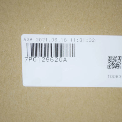 NEW VOLKSWAGEN TOUAREG 7P AIR FILTER 7P0129620A