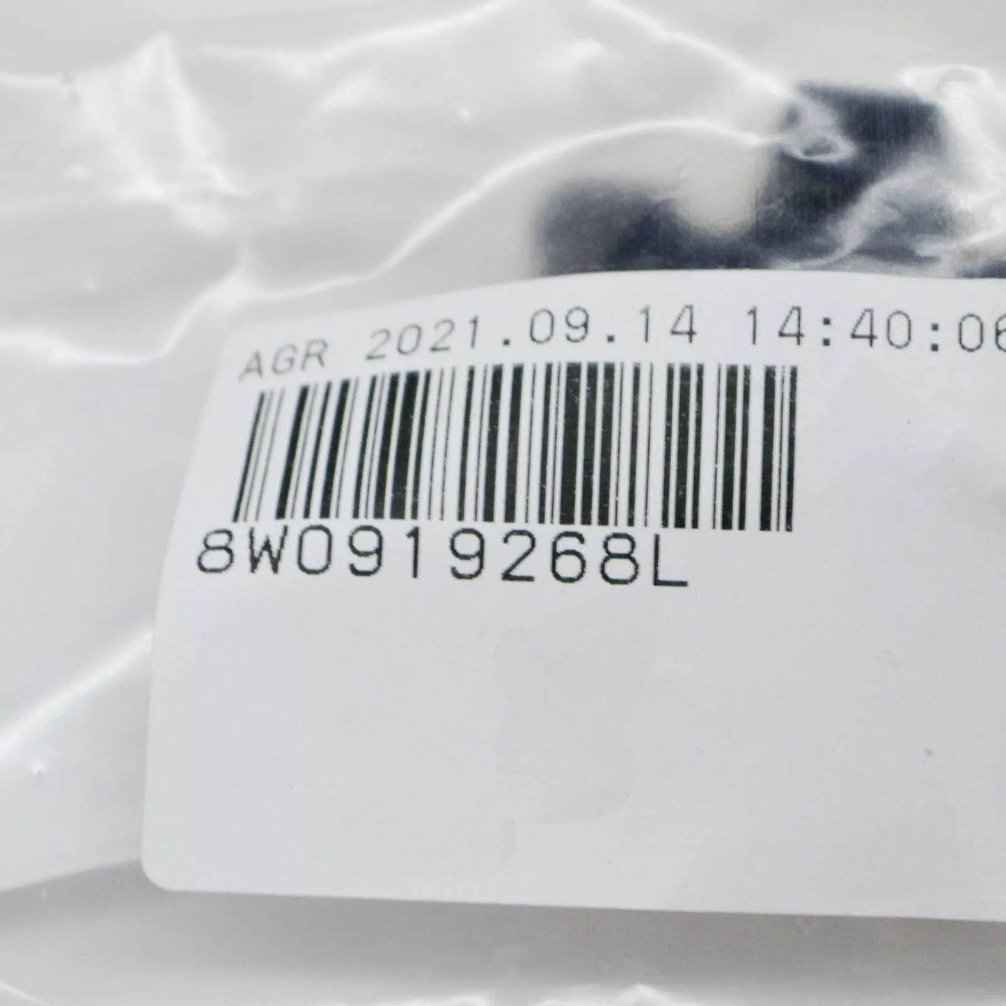 NEW AUDI A4 S4 B9 FRONT RIGHT PDC SENSOR BRACKET 8W0919268L ORIGINAL