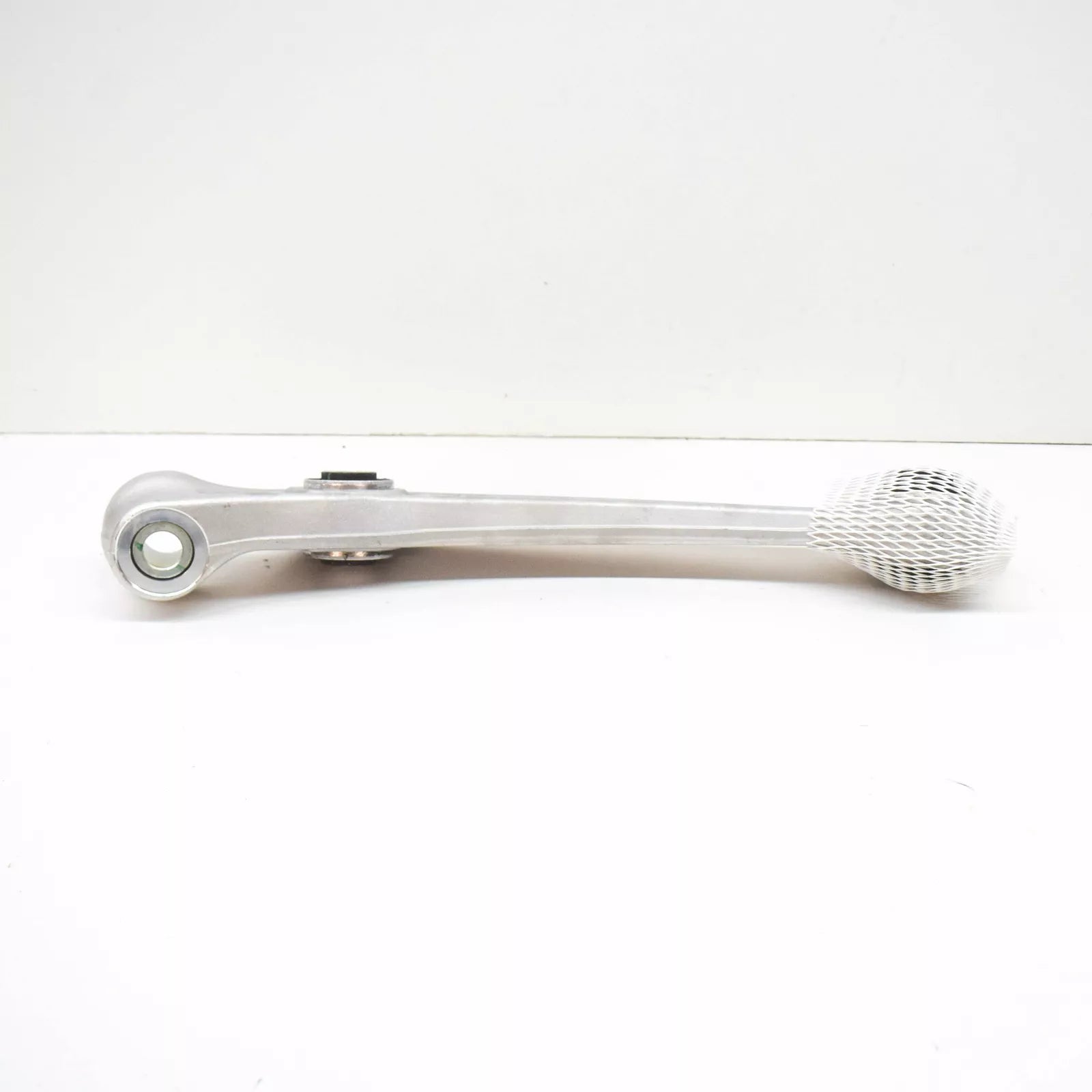 NEW AUDI A4 B8 FRONT RIGHT FRONT WISHBONE LINK 8K0407152F ORIGINAL