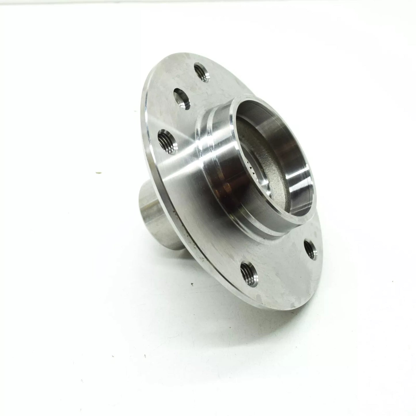 NEW BMW 5 E60 REAR WHEEL HUB SPINDLE FLANGE 33411095774 1095774 ORIGINAL