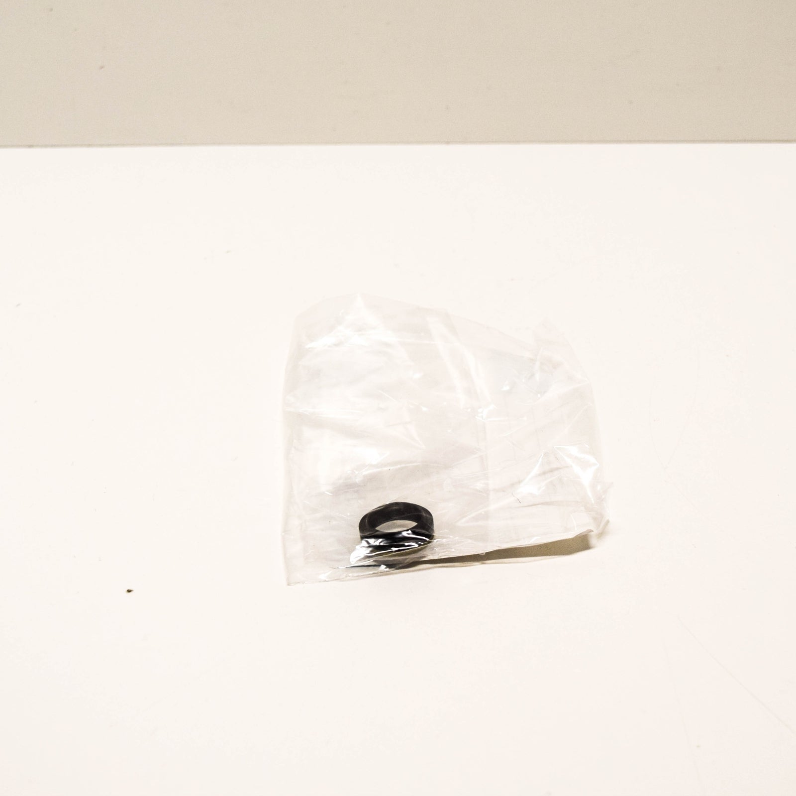 new bmw 1 f21 selector shaft seal 23128677736 8677736 original