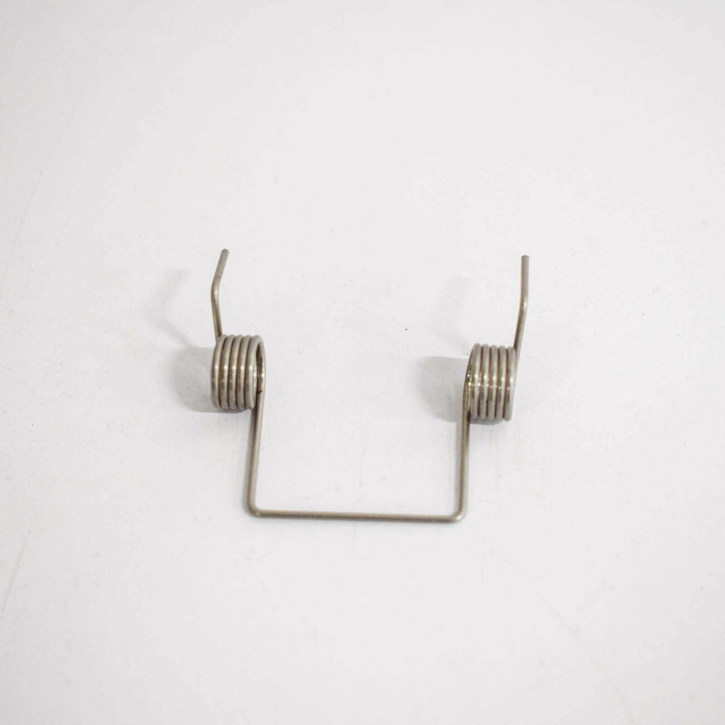 NEW MB C W204 FRONT RIGHT SIDE HEADLIGHT WASHER CAP SPRING A2048850001 ORIGINAL