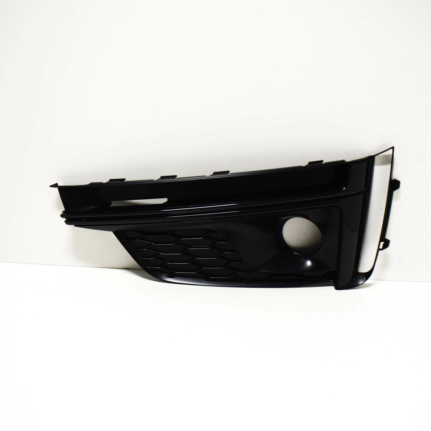 NEW AUDI A5 S5 8W6 FRONT RIGHT BUMPER AIR GUIDE GRILLE 8W6807682LFUQ GENUINE