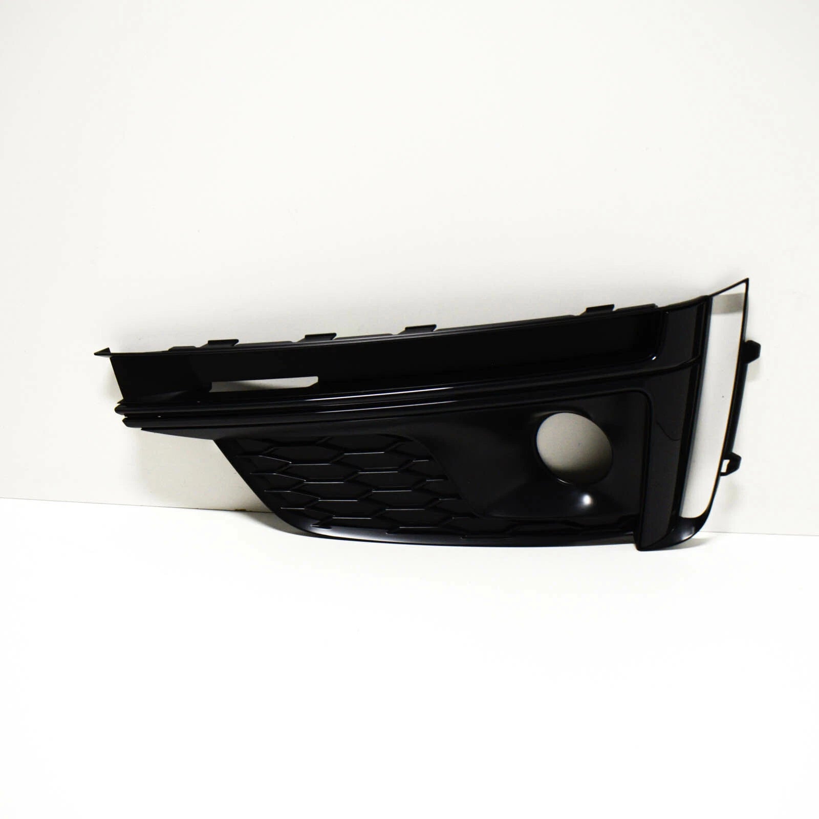 NEW AUDI A5 S5 8W6 FRONT RIGHT BUMPER AIR GUIDE GRILLE 8W6807682LFUQ GENUINE