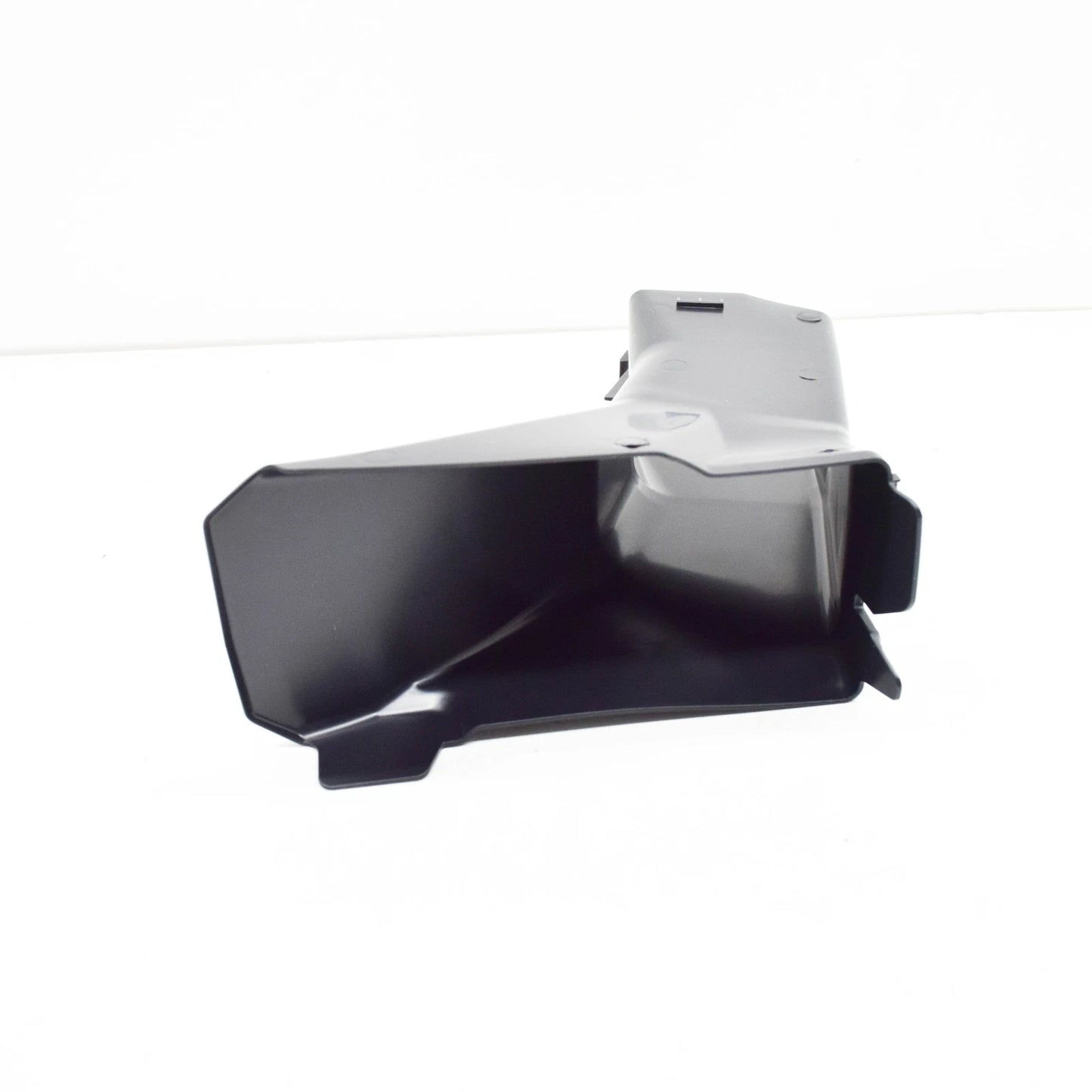 NEW BMW X3 G01 FRONT RIGHT BRAKE AIR DUCT 51747400004 7400004 ORIGINAL