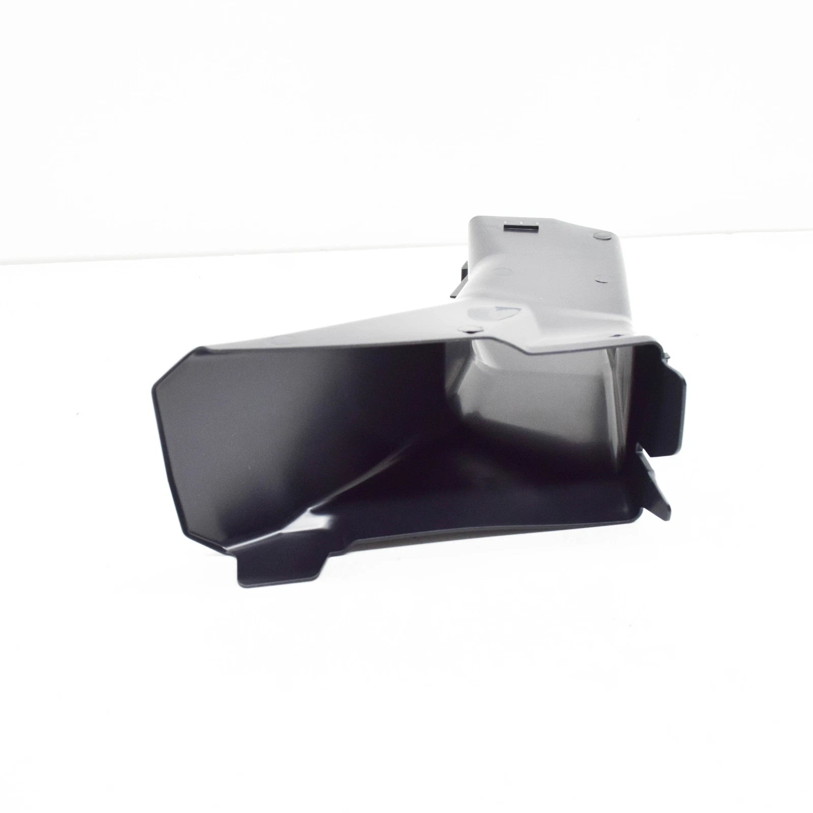 NEW BMW X3 G01 FRONT RIGHT BRAKE AIR DUCT 51747400004 7400004 ORIGINAL