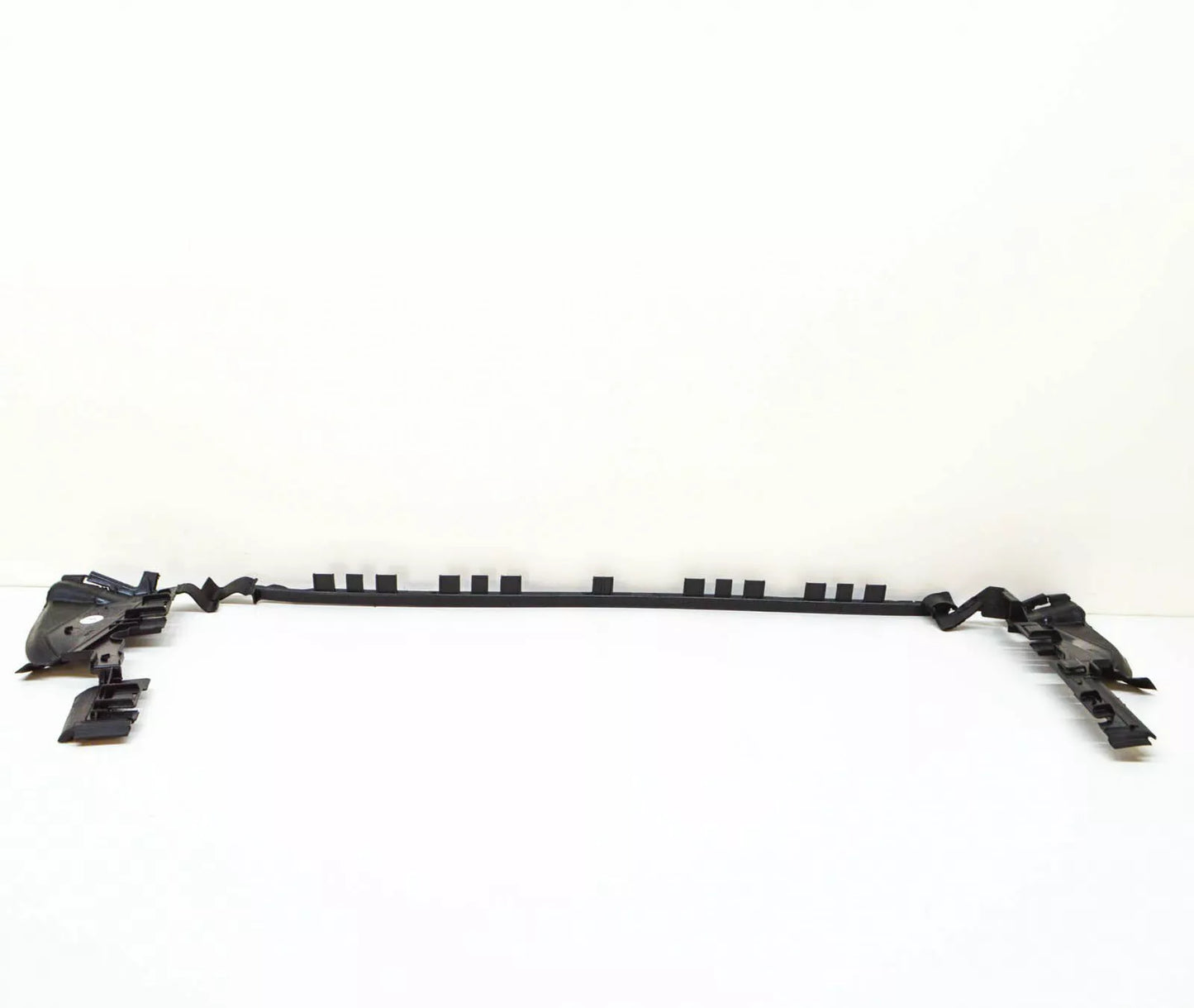 NEW MERCEDES-BENZ C-CLASS W204 UPPER RADIATOR BAFFLE A2045050530 ORIGINAL