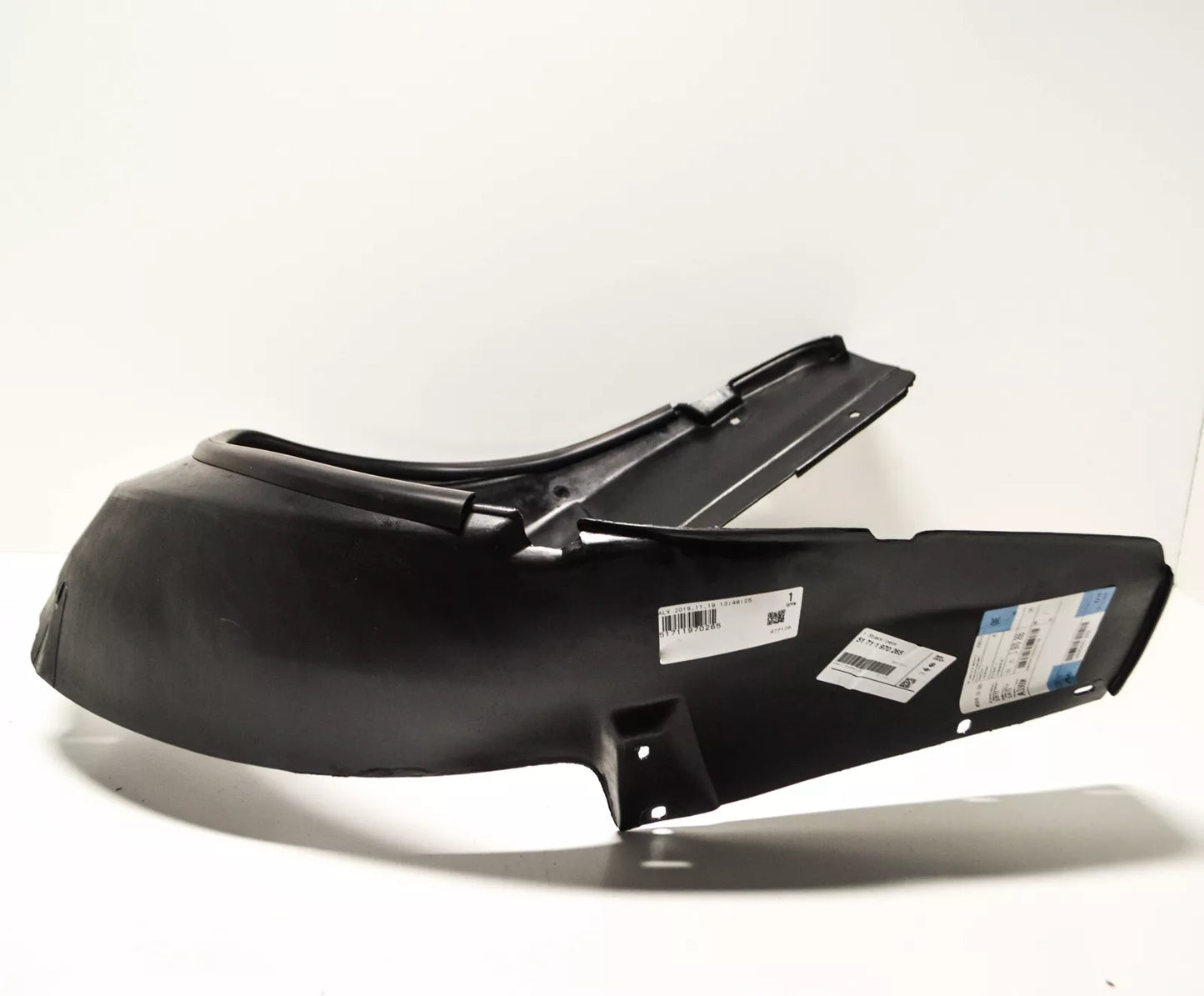 NEW BMW 8 E31 FRONT LEFT FENDER LINER COVERING 51711970265 1970265 ORIGINAL