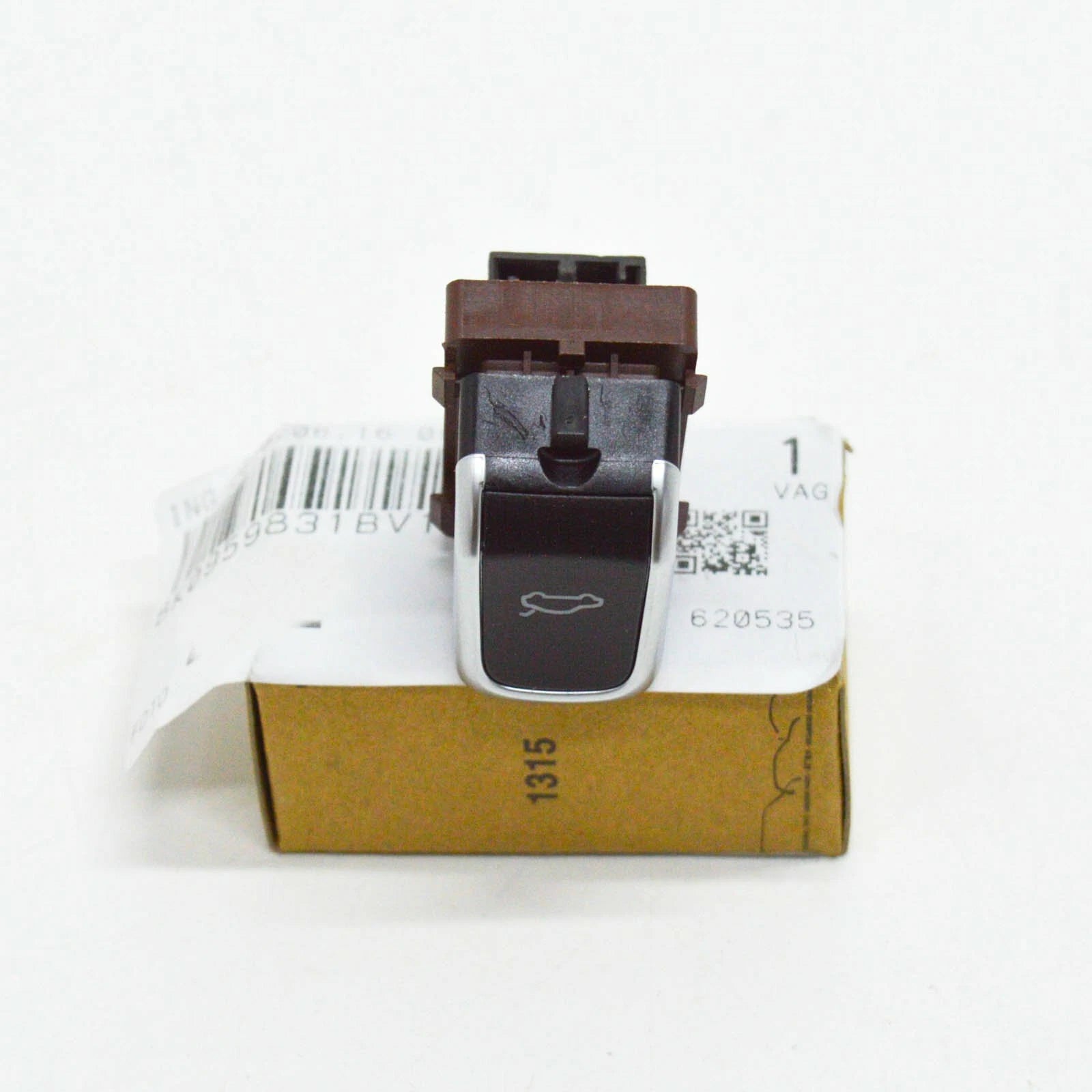 NEW AUDI A4 B8 TRUNK LID OPEN RELEASE BUTTON 8K0959831BV10