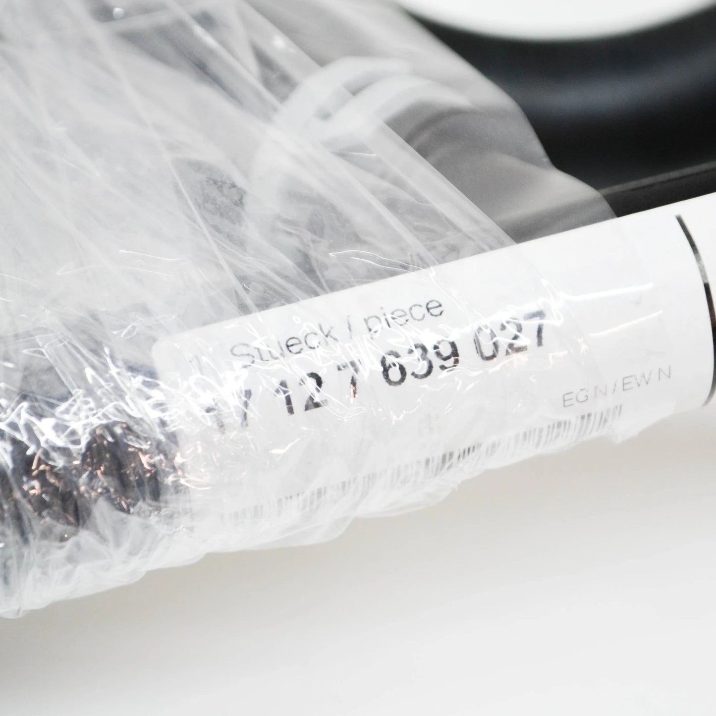 NEW BMW X1 E84 REFRIGERANT COOLANT PIPE HOSE 17127639027 7639027 ORIGINAL