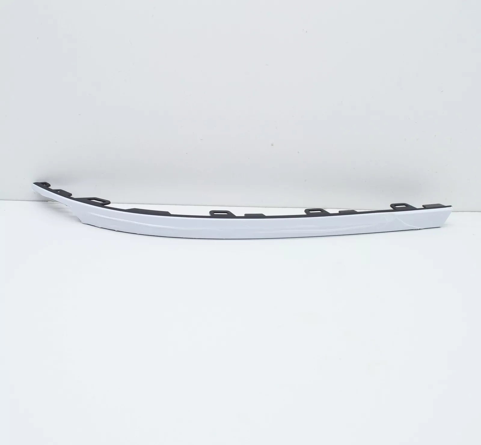 NEW VOLKSWAGEN TIGUAN AD REAR RIGHT BUMPER MOLDING 5NN853842A041