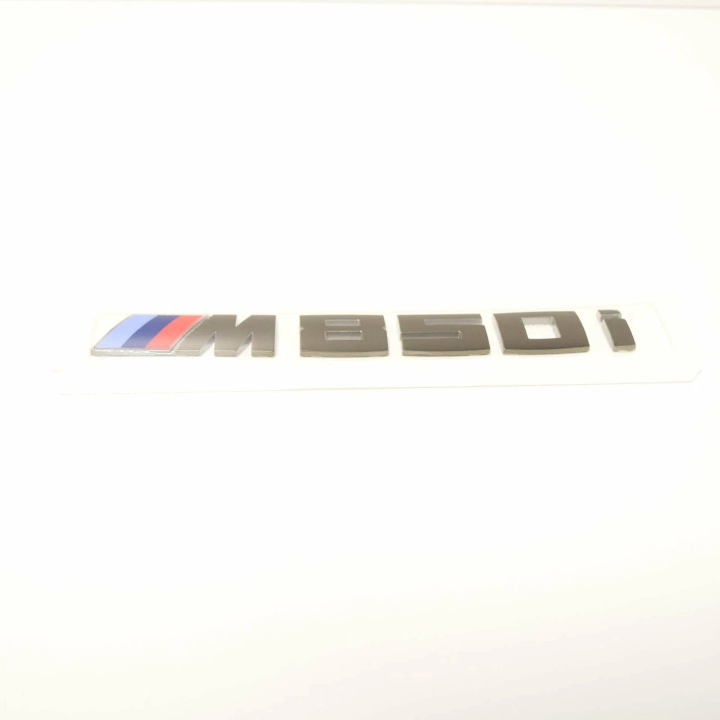 NEW BMW 8 G15 M REAR TRUNK BOOTLID EMBLEM LOGO 51148079112 ORIGINAL