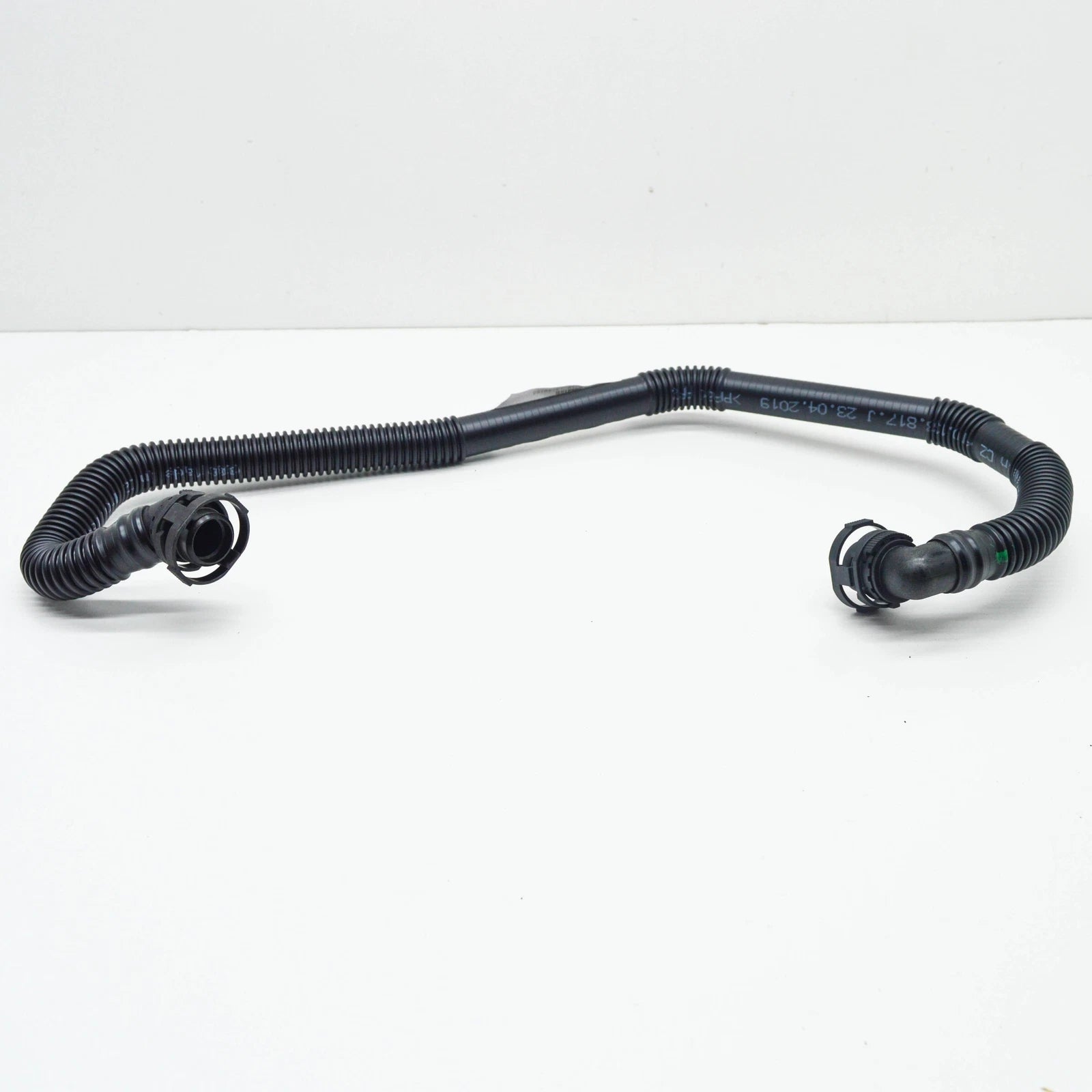 NEW AUDI Q7 4M SECONDARY AIR INJECTION OUTLER PIPE HOSE 4M0133817J