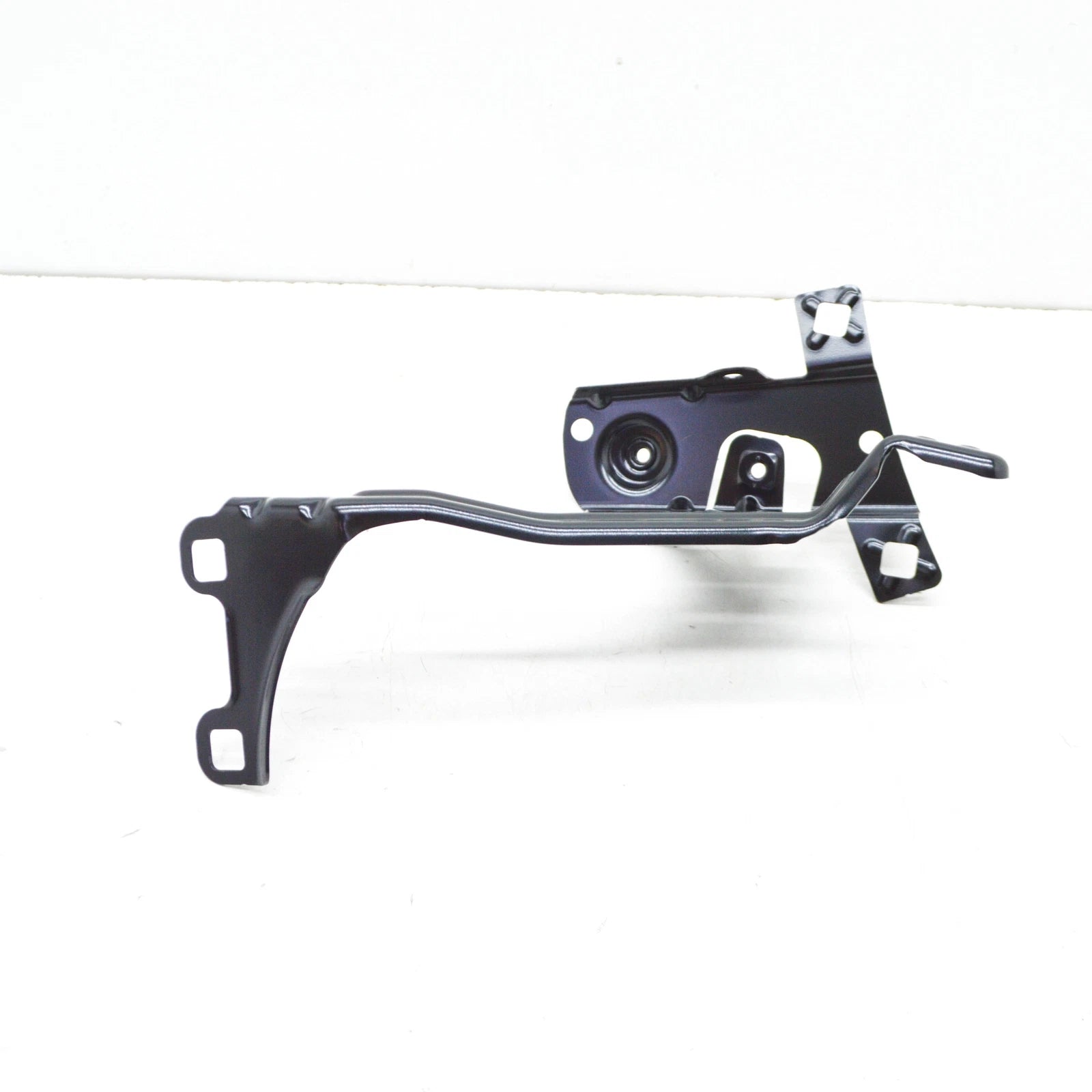 NEW BMW 7 G11 G12 FRONT LEFT FENDER HOLDER BRACE 41357413401 ORIGINAL