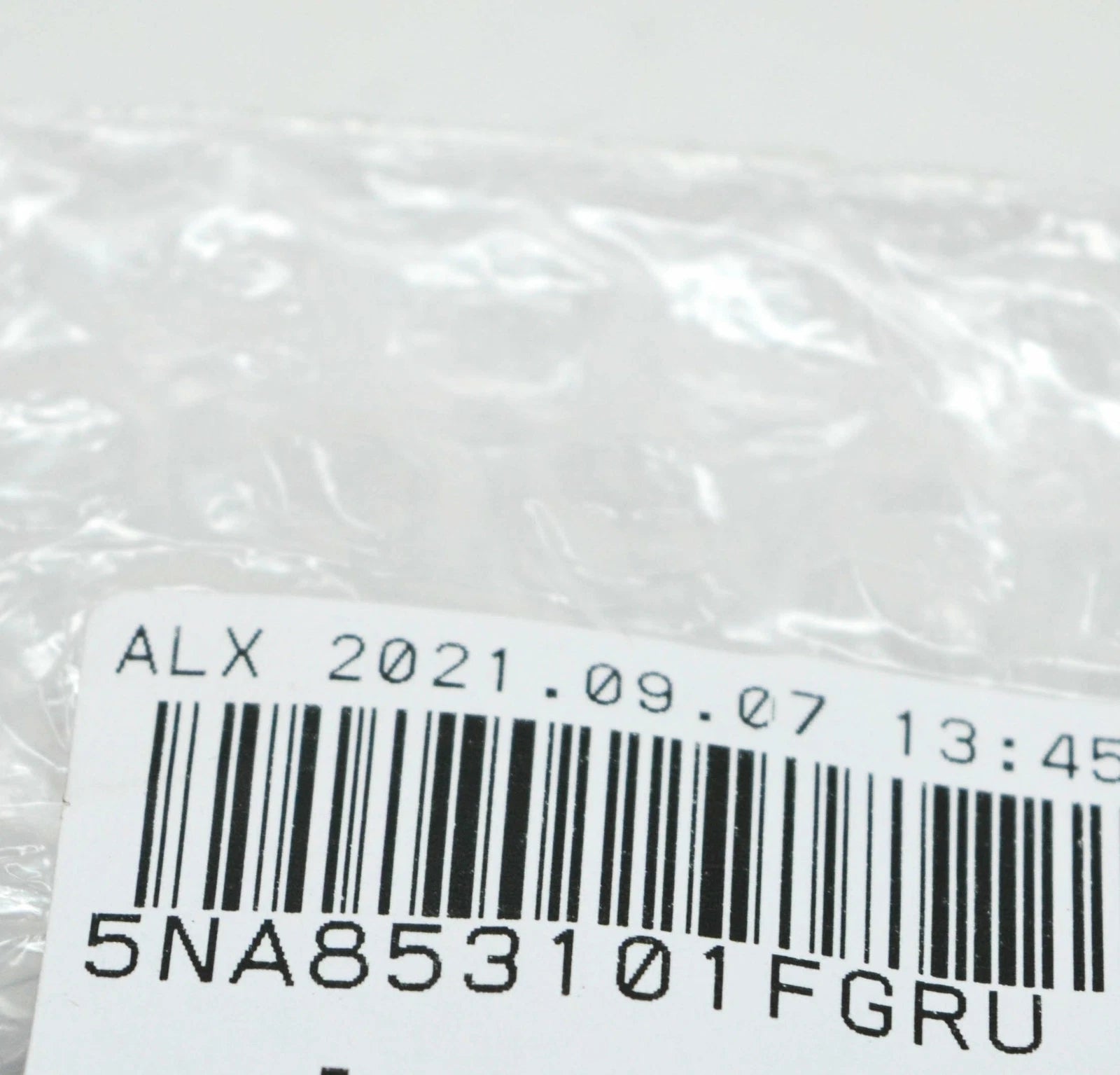 NEW VOLKSWAGEN TIGUAN AD FRONT BUMPER CENTER LOWER MOLDING 5NA853101FGRU